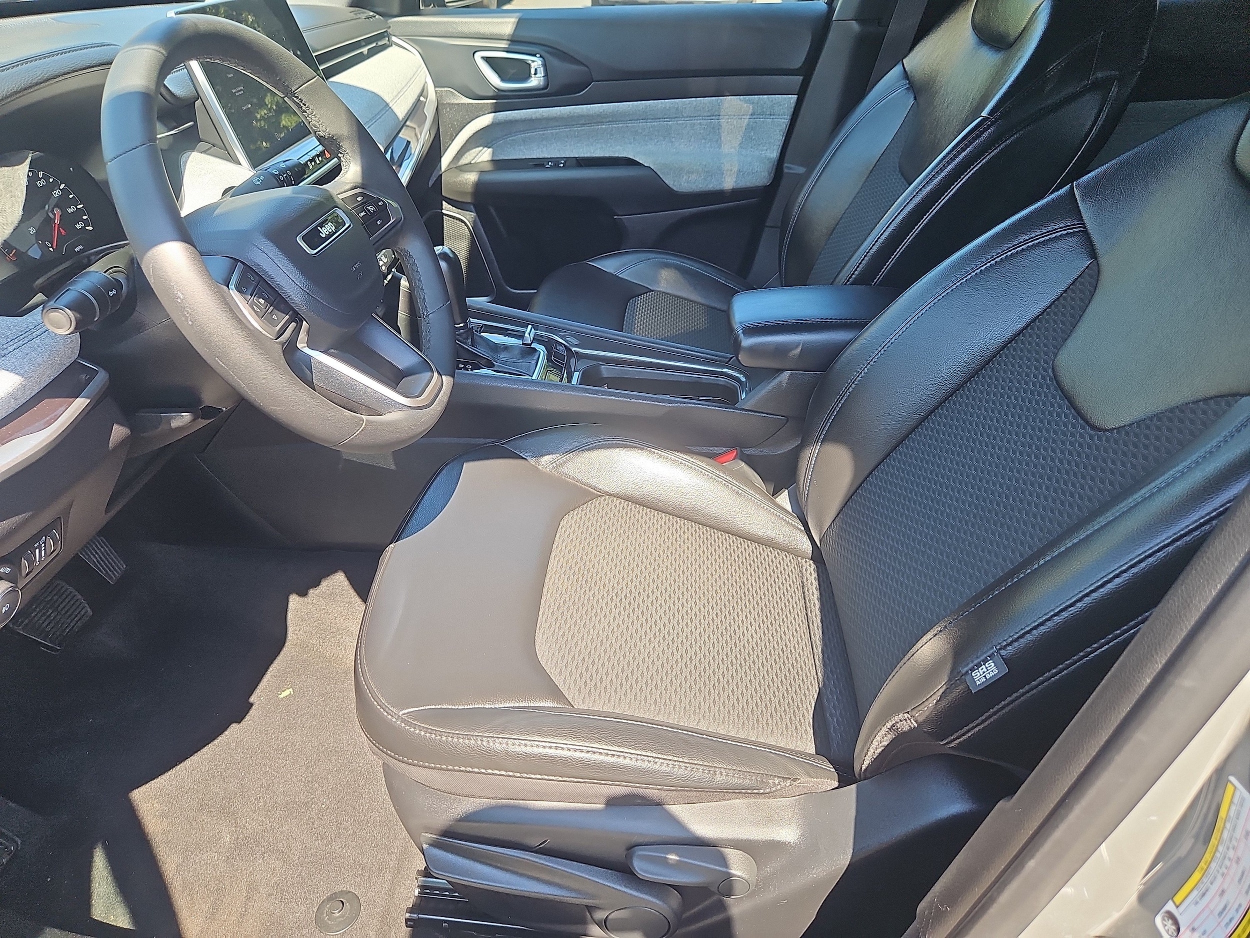 2023 Jeep Compass Latitude - Photo 30