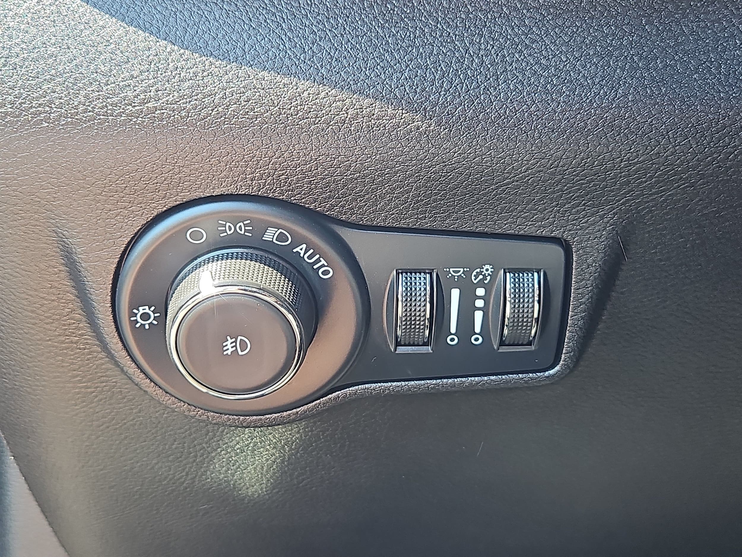 2023 Jeep Compass Latitude - Photo 11