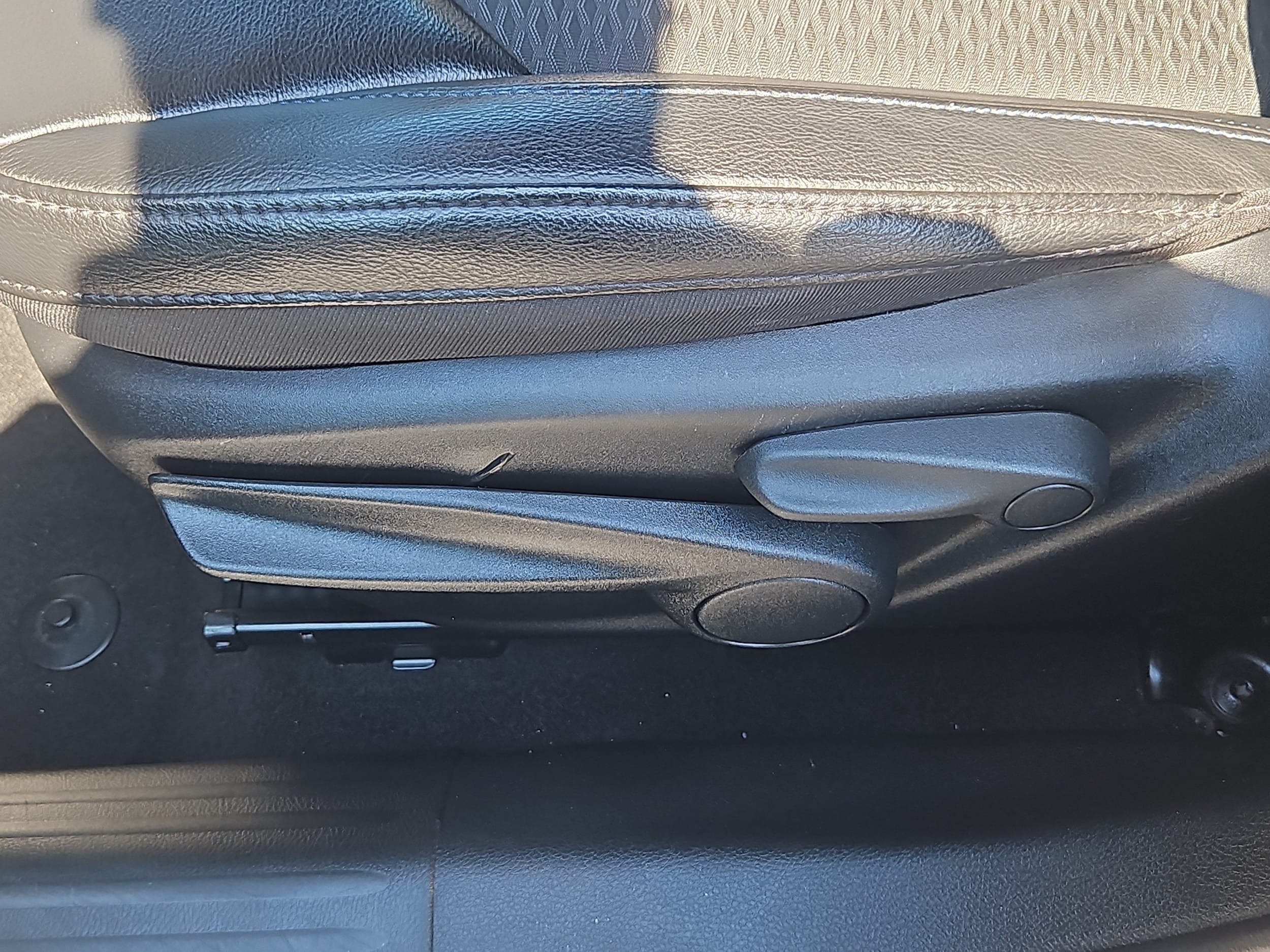 2023 Jeep Compass Latitude - Photo 14