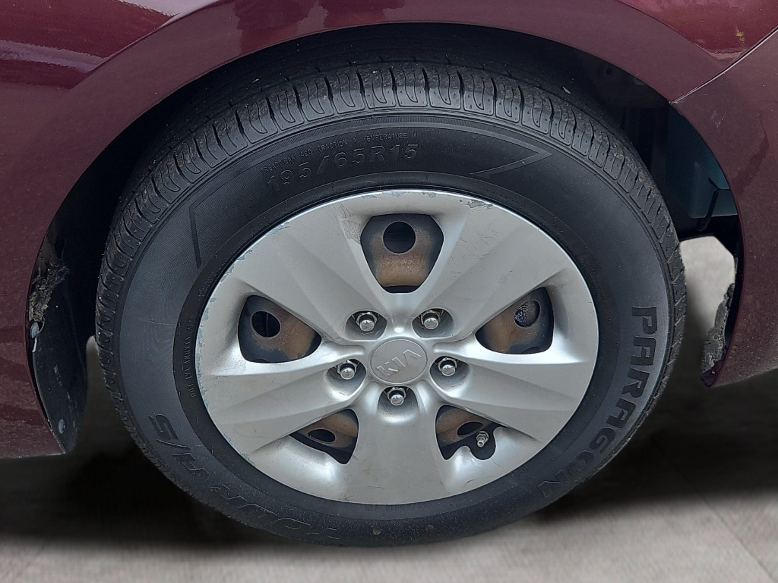2017 Kia Forte LX - Photo 22