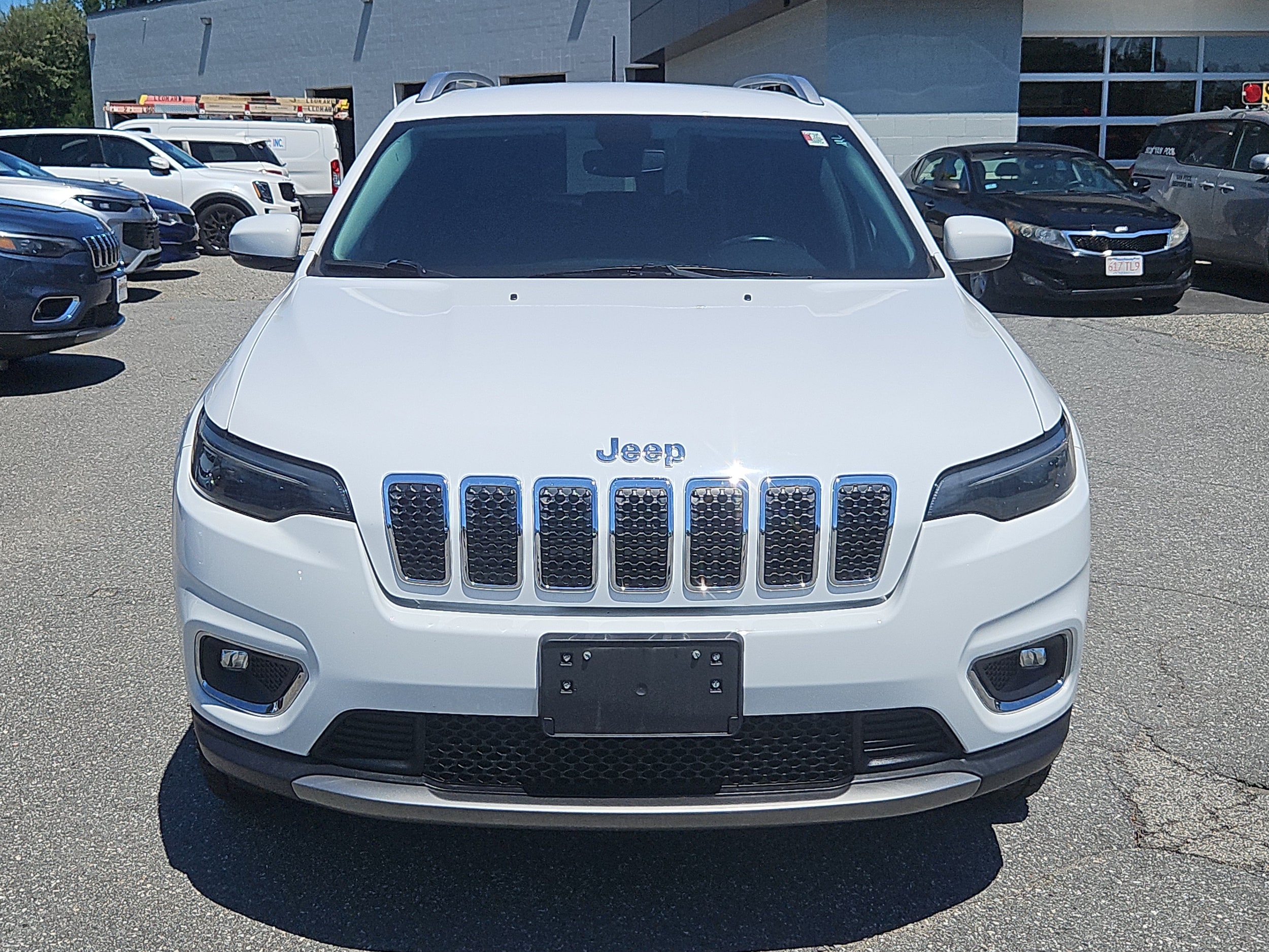 Used 2019 Jeep Cherokee Limited with VIN 1C4PJMDXXKD491070 for sale in Ayer, MA