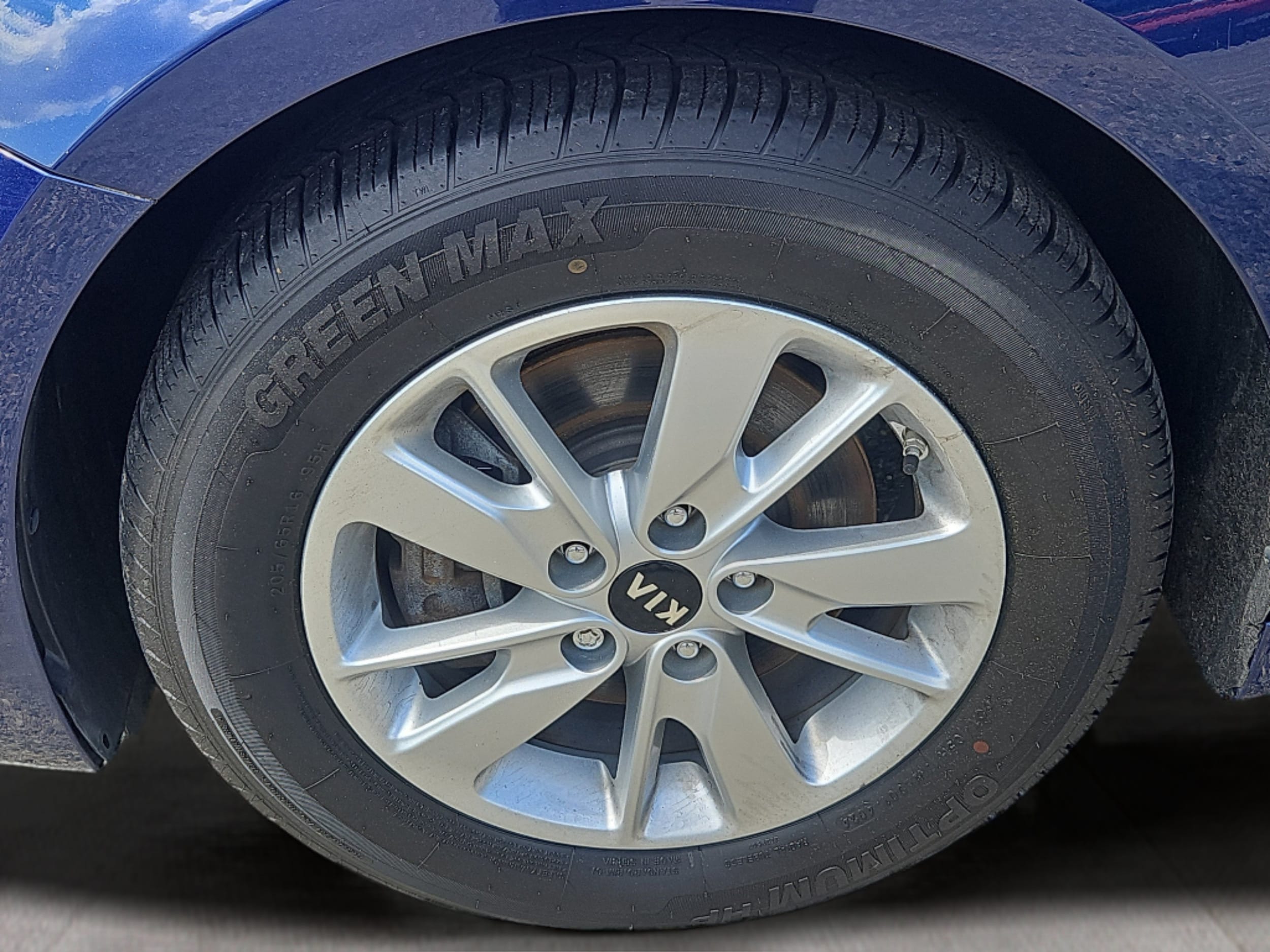 2017 Kia Optima LX - Photo 20