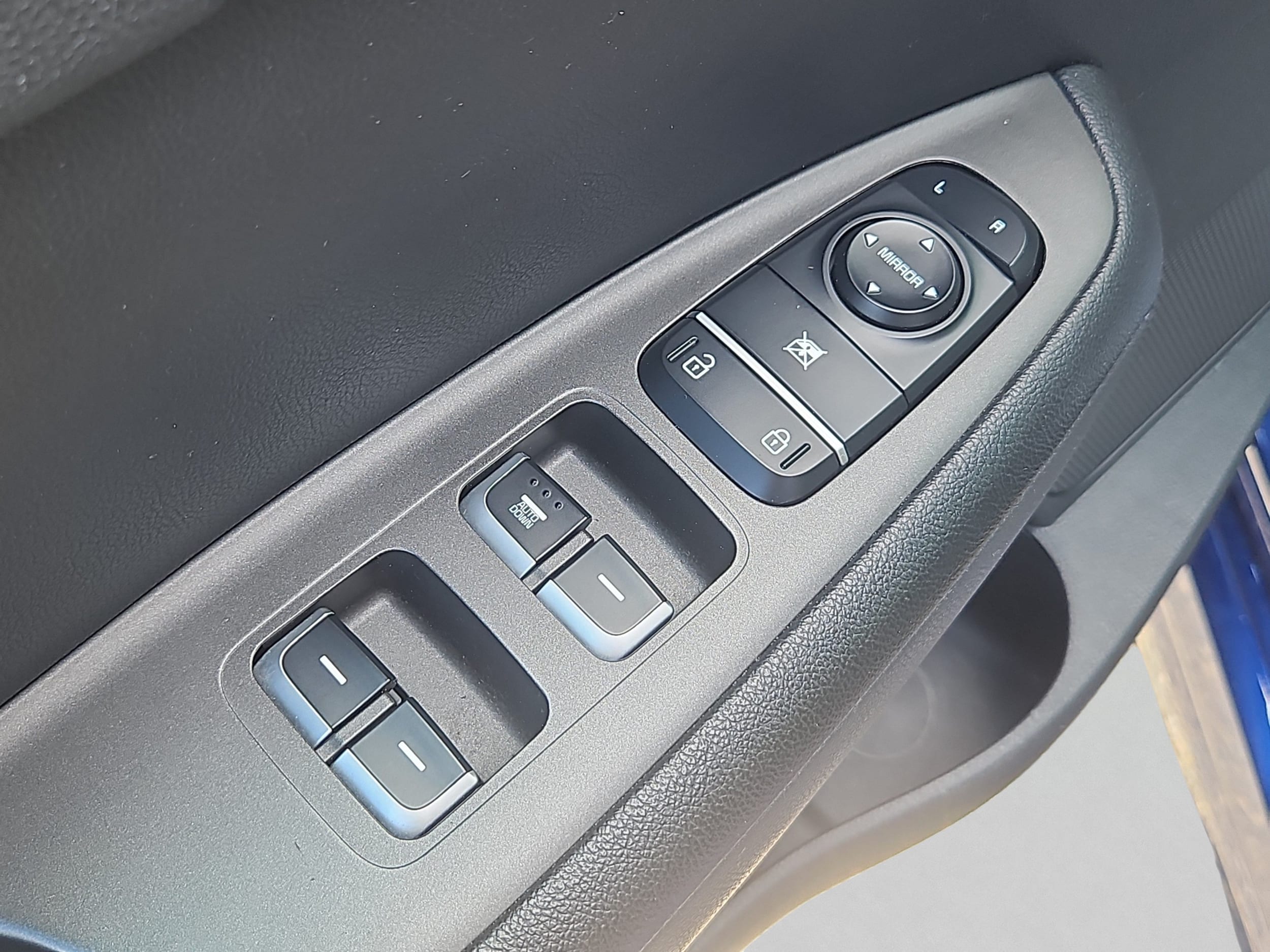 2017 Kia Optima LX - Photo 14
