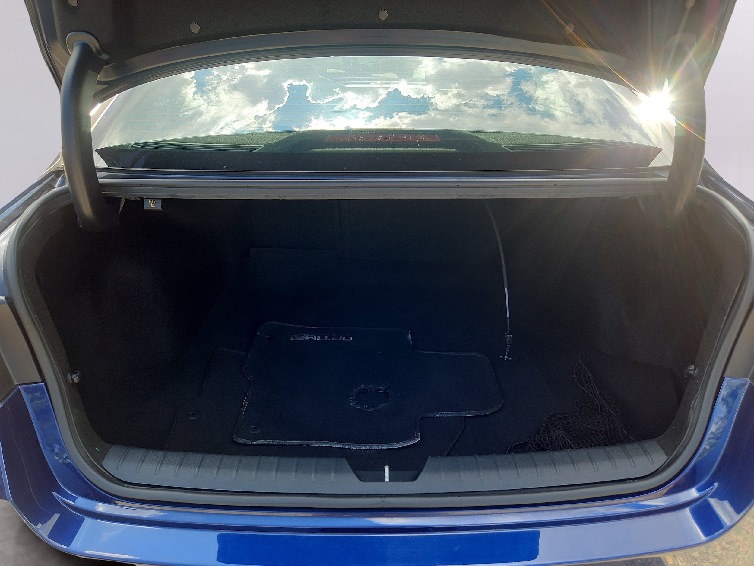 2017 Kia Optima LX - Photo 25