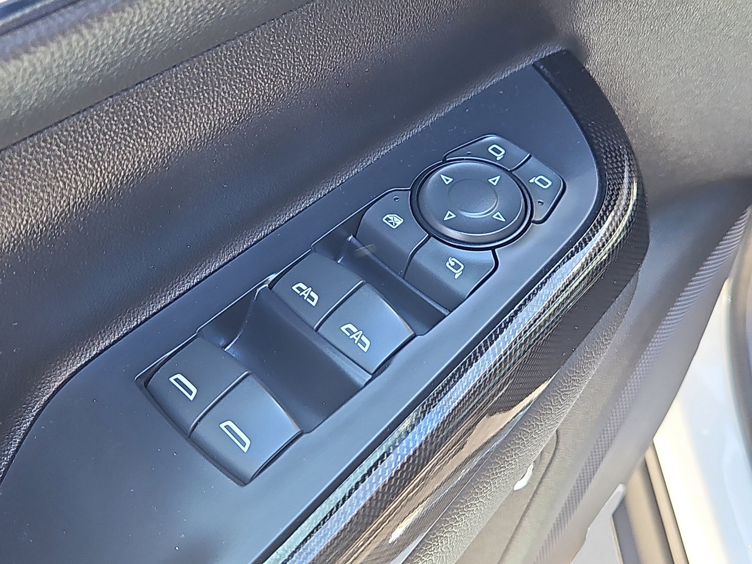 2022 GMC Acadia AT4 - Photo 24