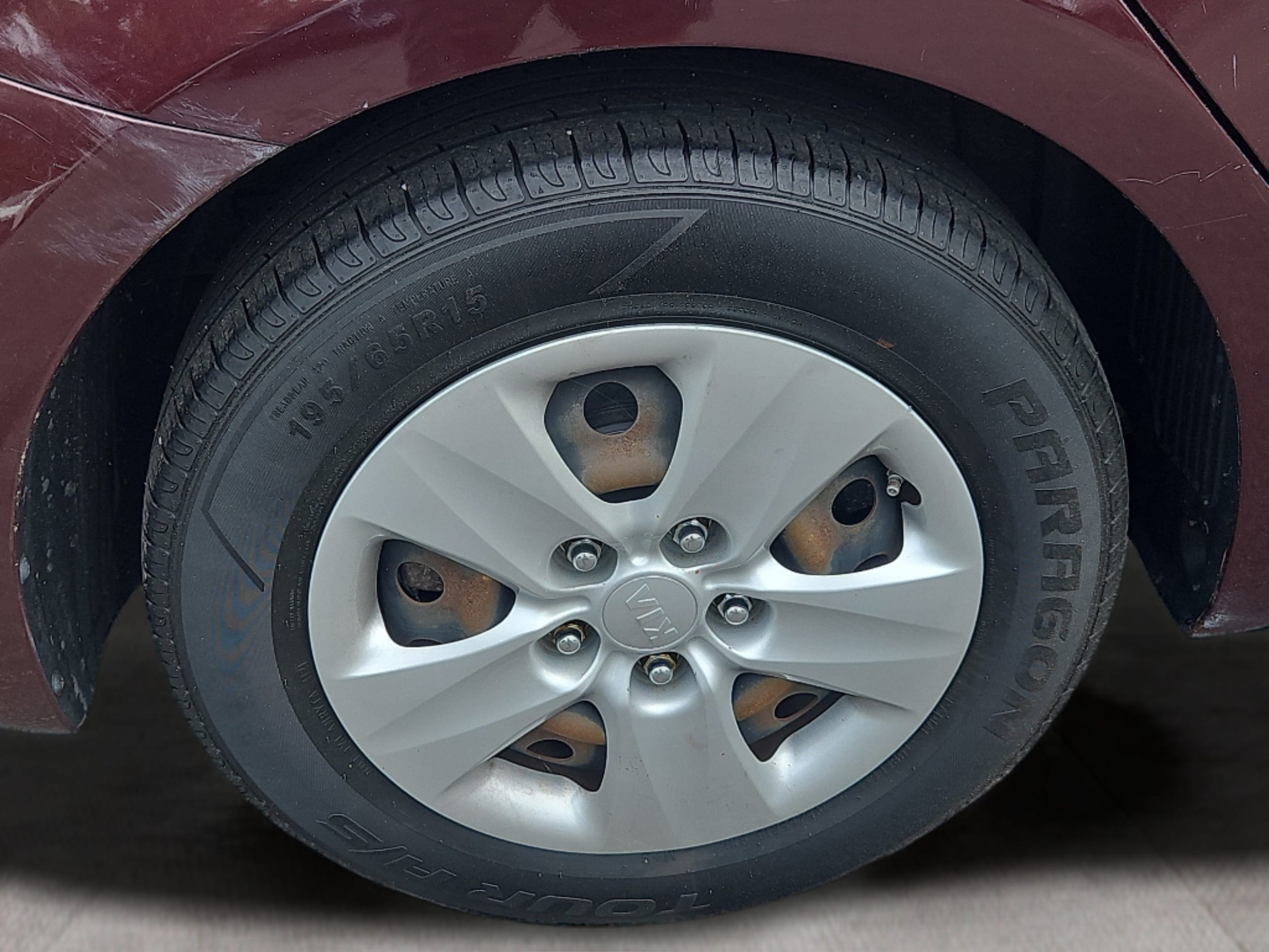2017 Kia Forte LX - Photo 21