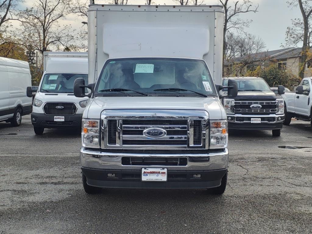 new 2025 Ford E350 Super Duty car, priced at $60,015