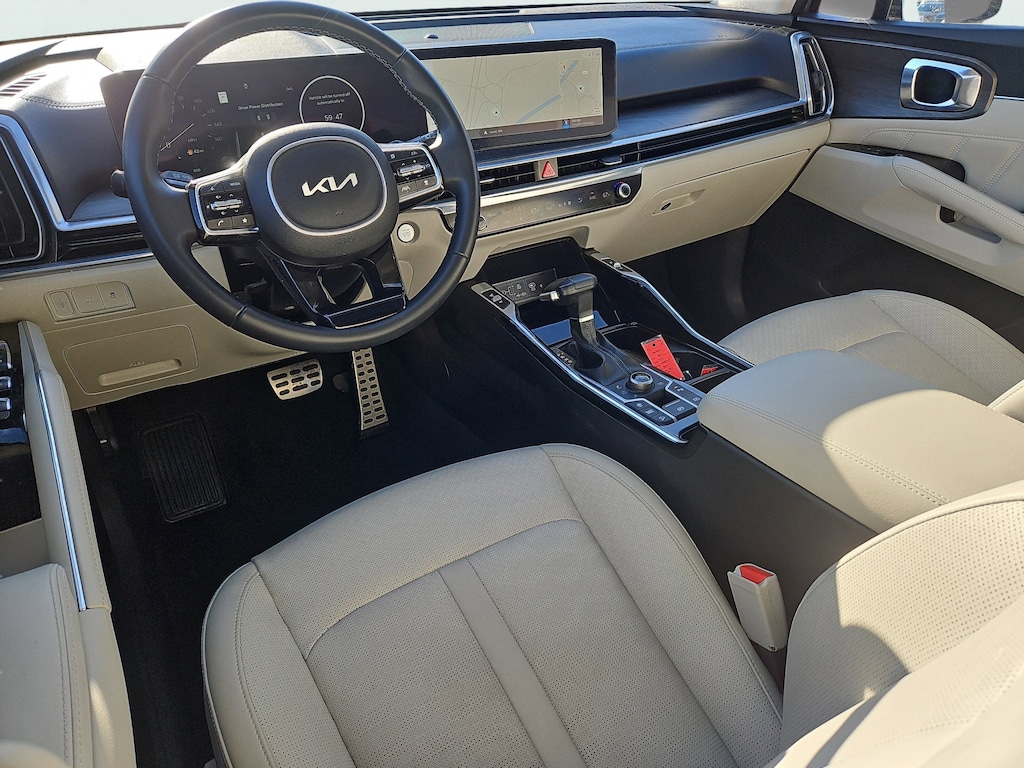 Used 2024 Kia Sorento SUV