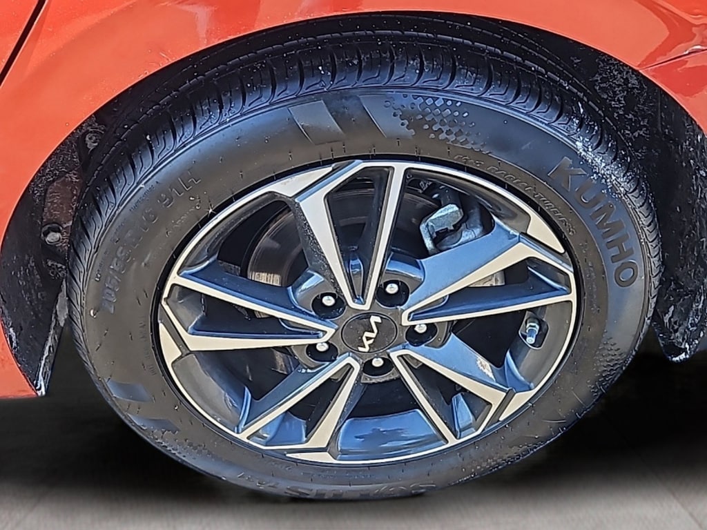 Certified 2024 Kia Forte SEDAN