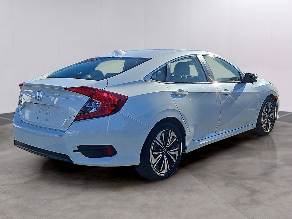 Used 2018 Honda Civic SEDAN