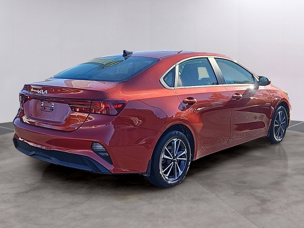 Certified 2024 Kia Forte SEDAN