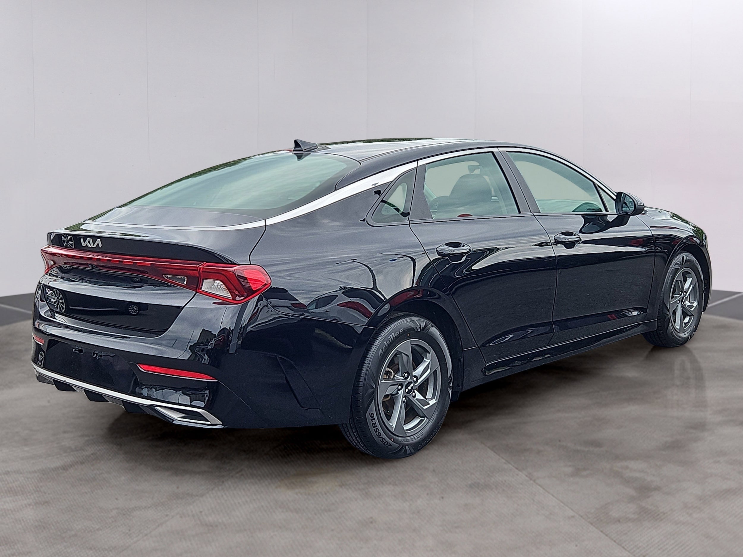 Used 2022 Kia K5 LXS with VIN 5XXG14J28NG102381 for sale in Lowell, MA