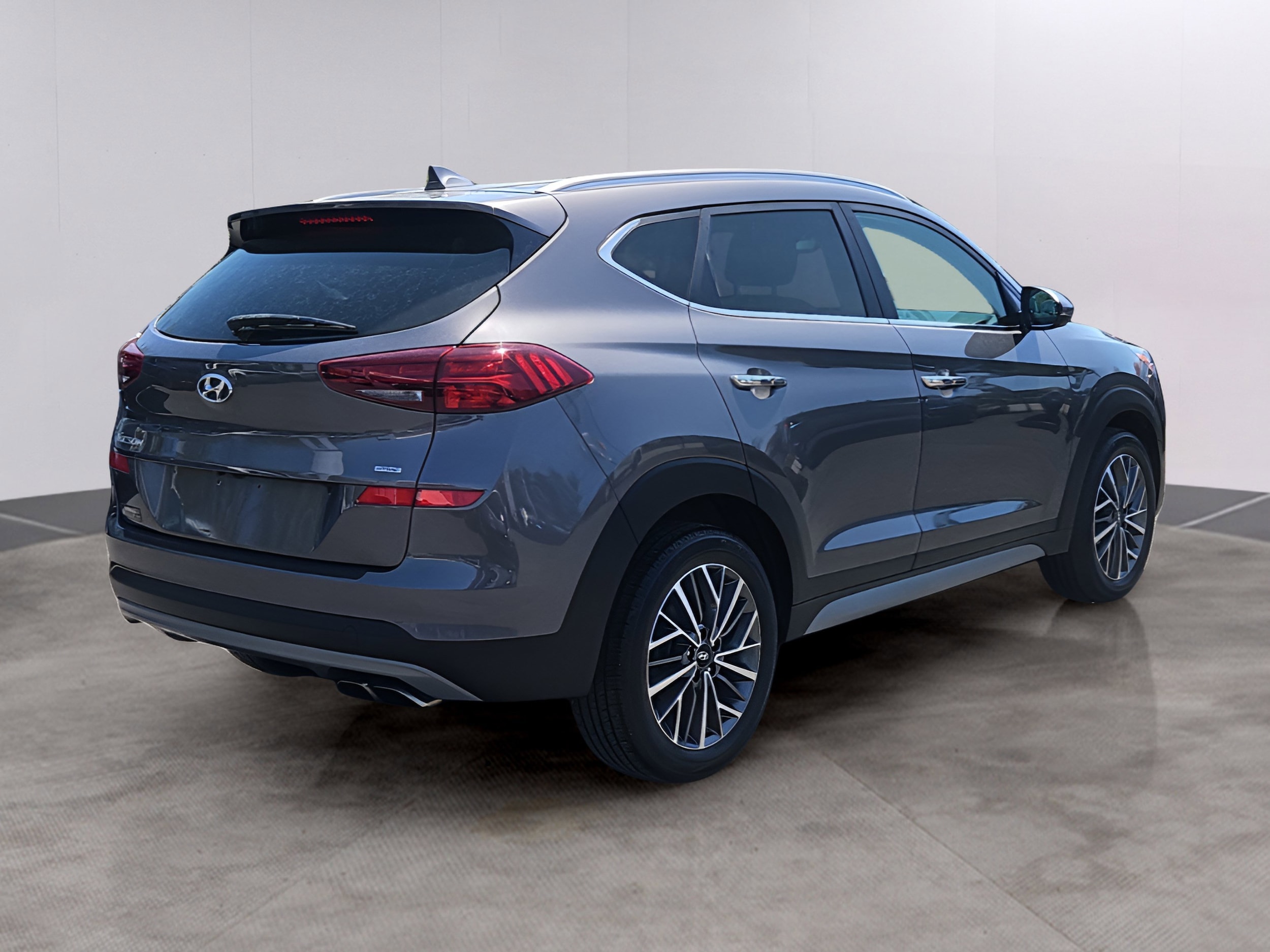 Used 2020 Hyundai Tucson Limited with VIN KM8J3CALXLU186788 for sale in Lowell, MA
