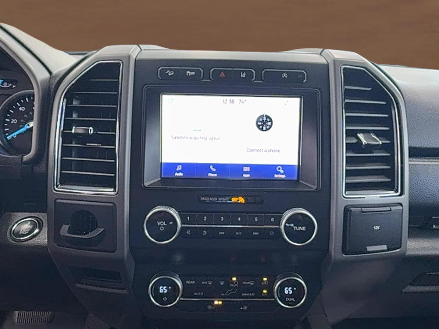 2021 Ford Expedition XLT - Photo 22