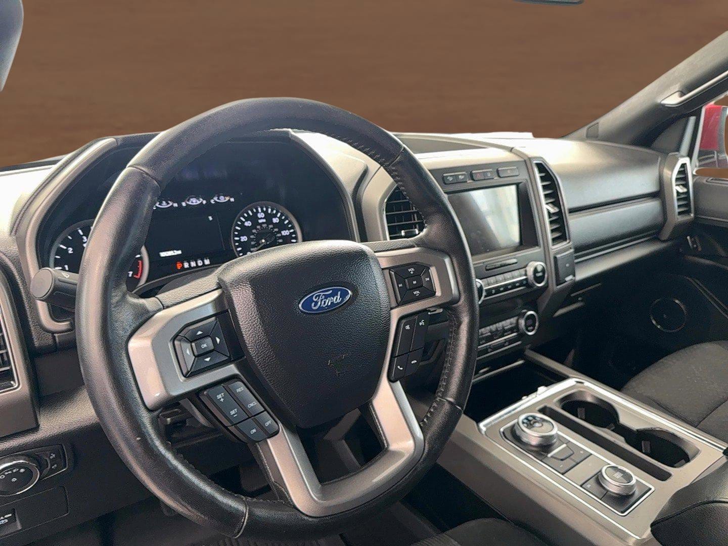 2021 Ford Expedition XLT - Photo 16