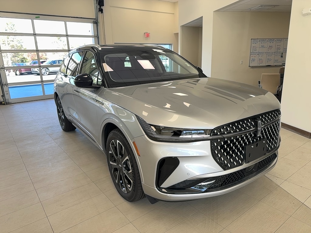 New 2025 Lincoln Nautilus Reserve SUV