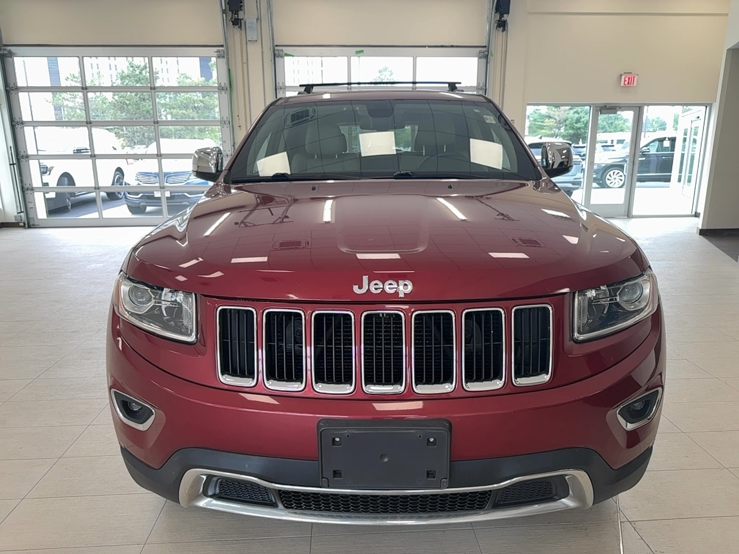 Used 2015 Jeep Grand Cherokee Limited with VIN 1C4RJFBG3FC854134 for sale in Lowell, MA