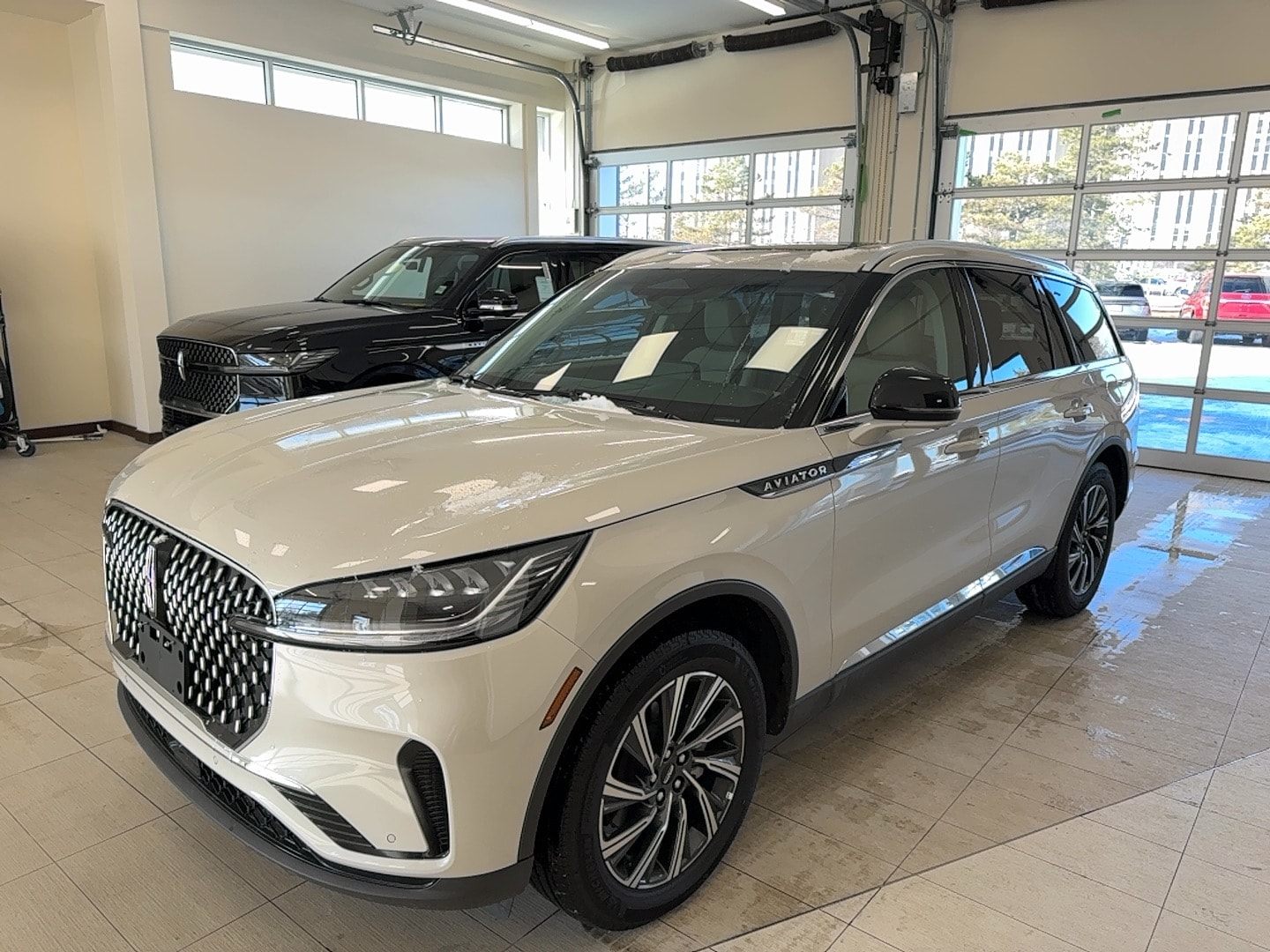 2025 Lincoln Aviator Premiere's photo