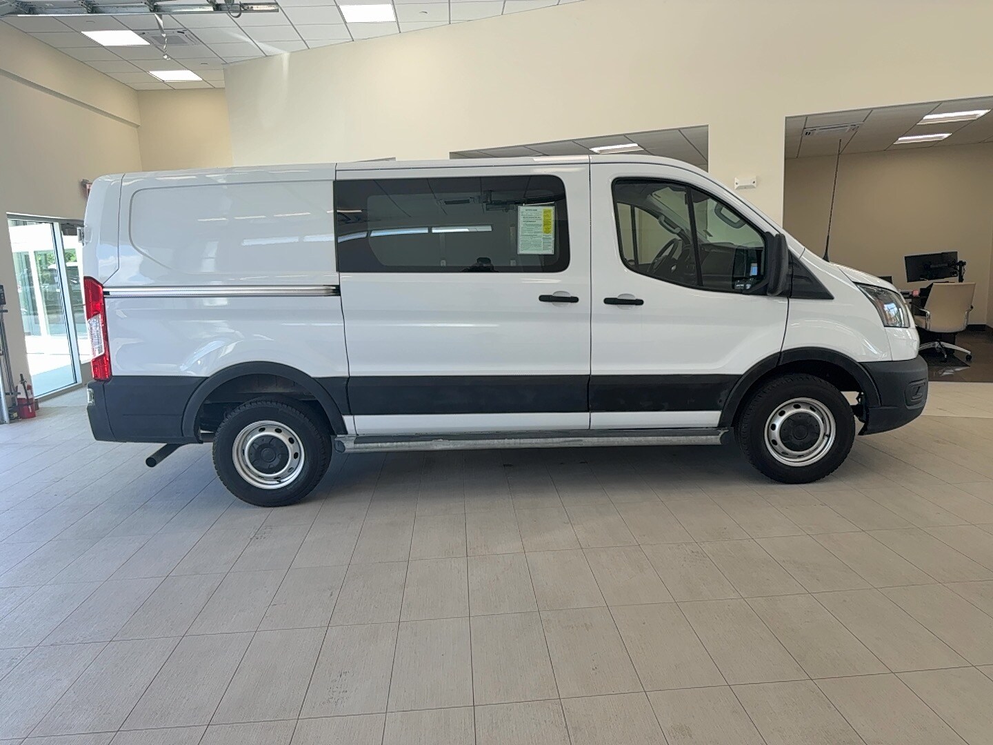 2021 Ford Transit Van Cargo photo 4