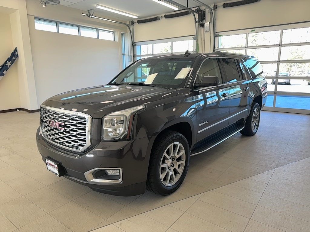 Used 2018 GMC Yukon Denali 4WD SUV