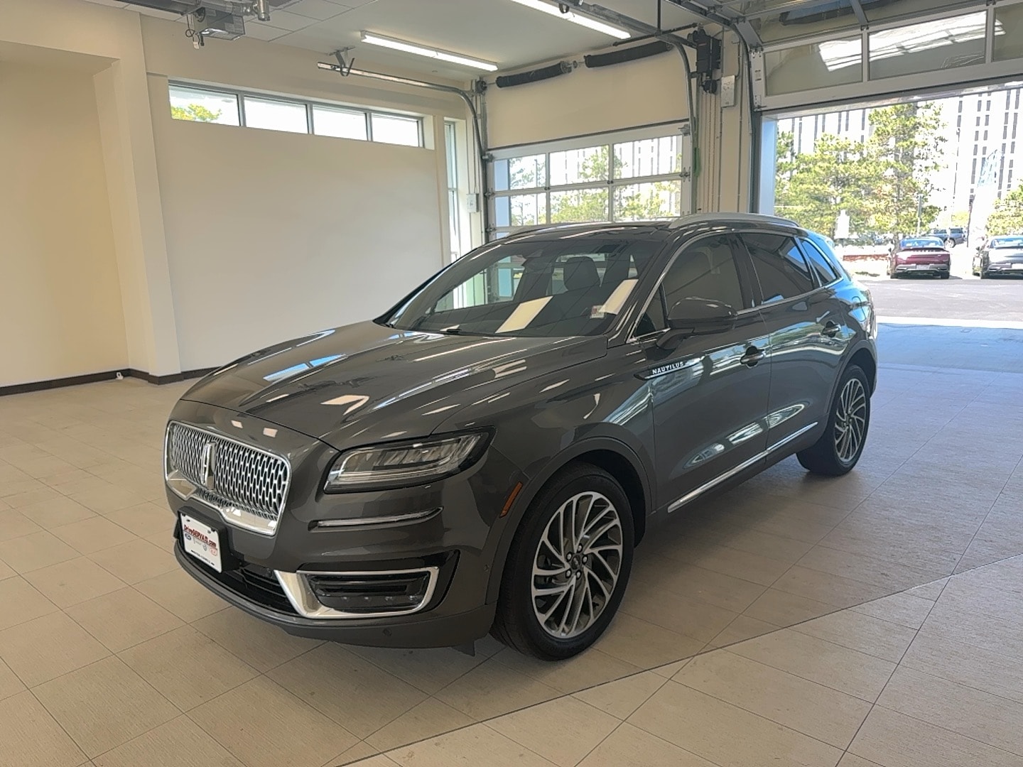 2020 Lincoln Nautilus Reserve's photo