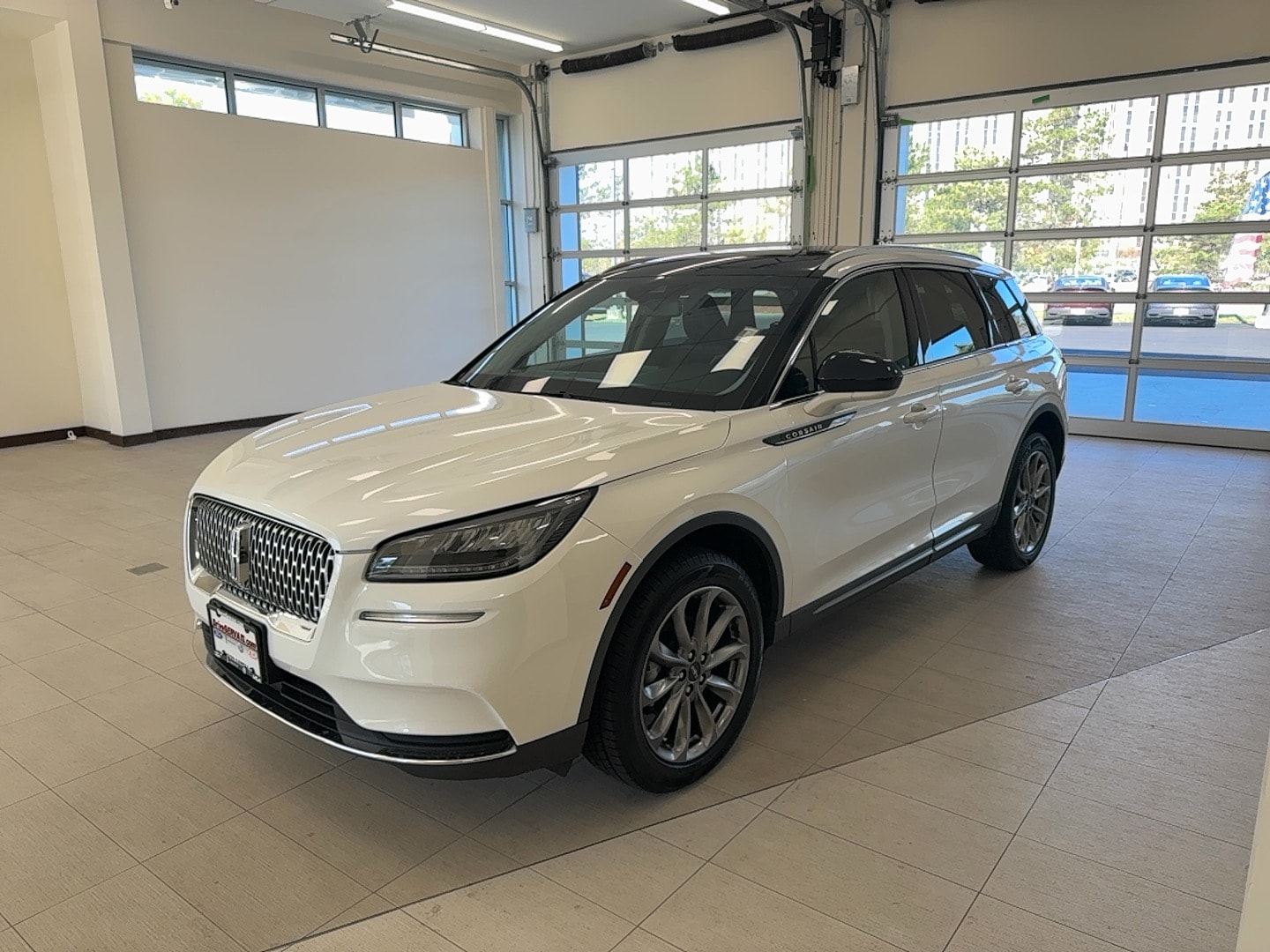 2021 Lincoln Corsair Base's photo