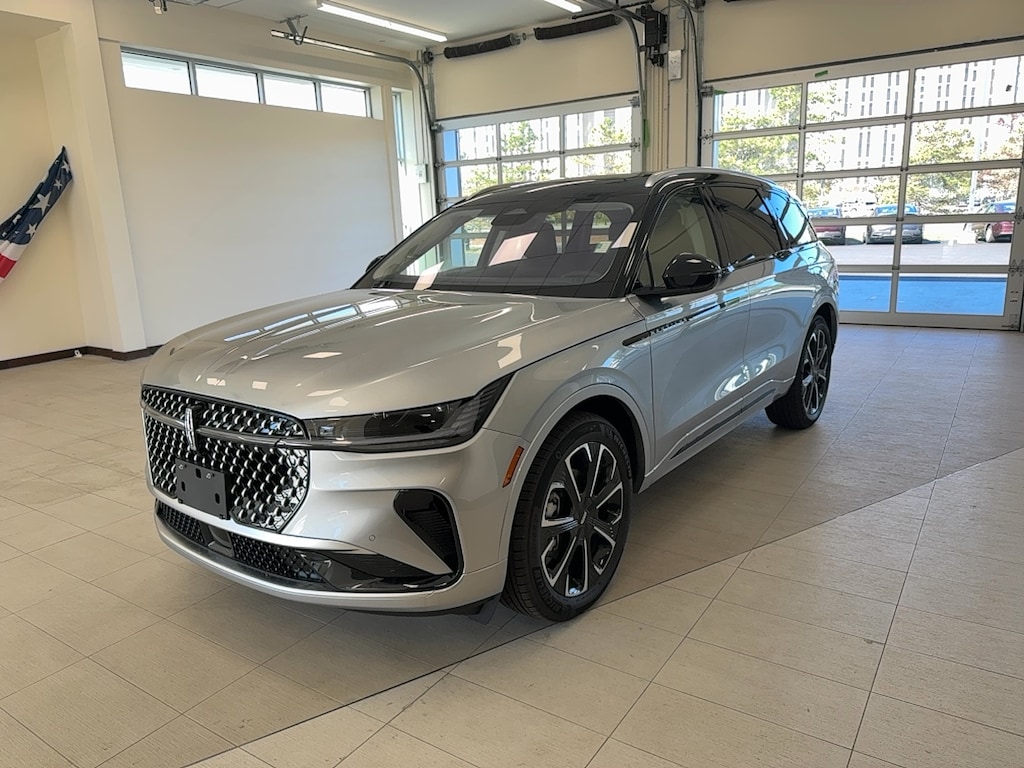 New 2025 Lincoln Nautilus Reserve SUV