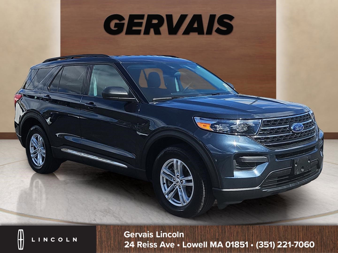2023 Ford Explorer XLT 4WD's photo