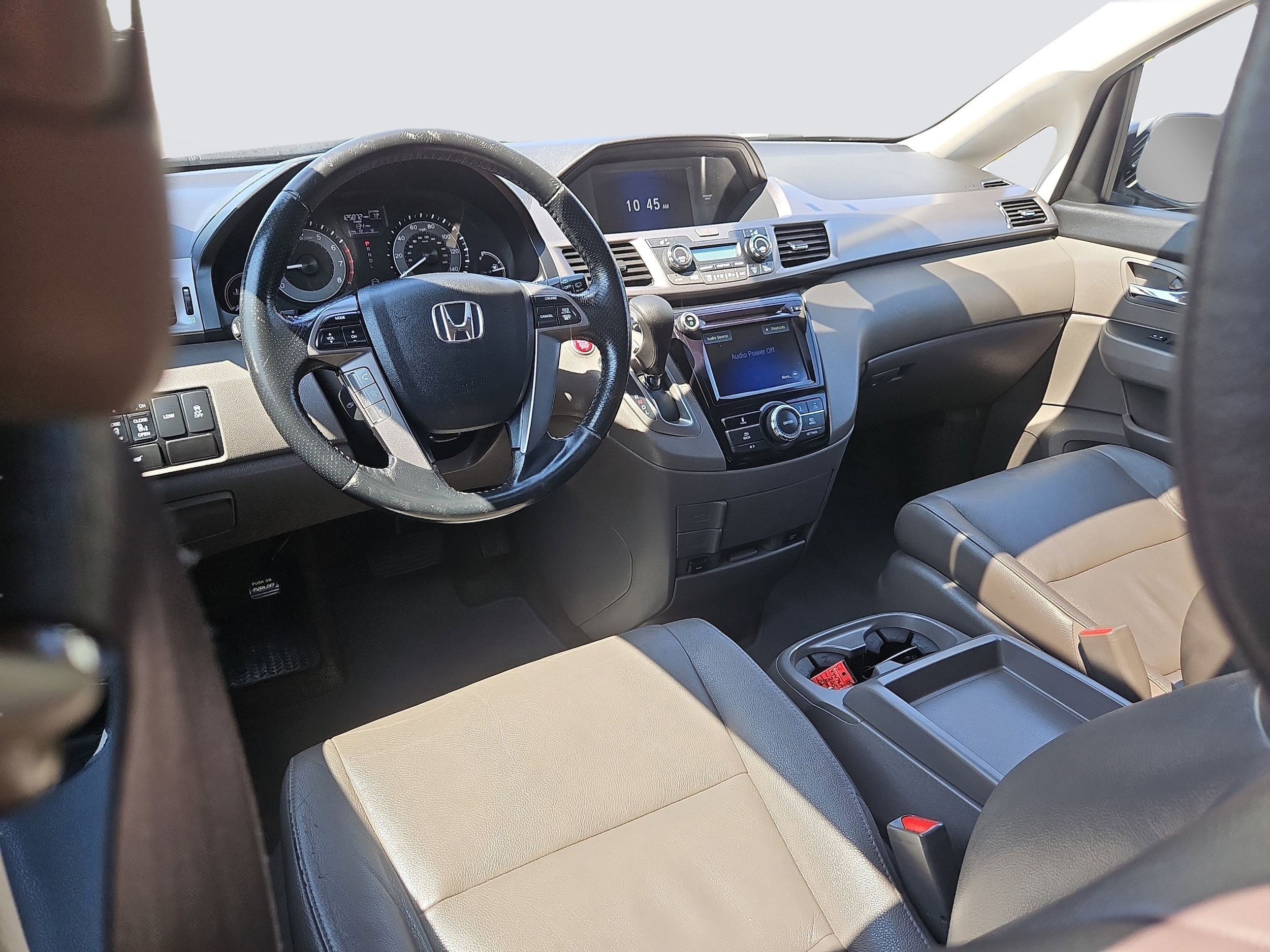 Used 2015 Honda Odyssey EX-L with VIN 5FNRL5H6XFB044084 for sale in Lowell, MA