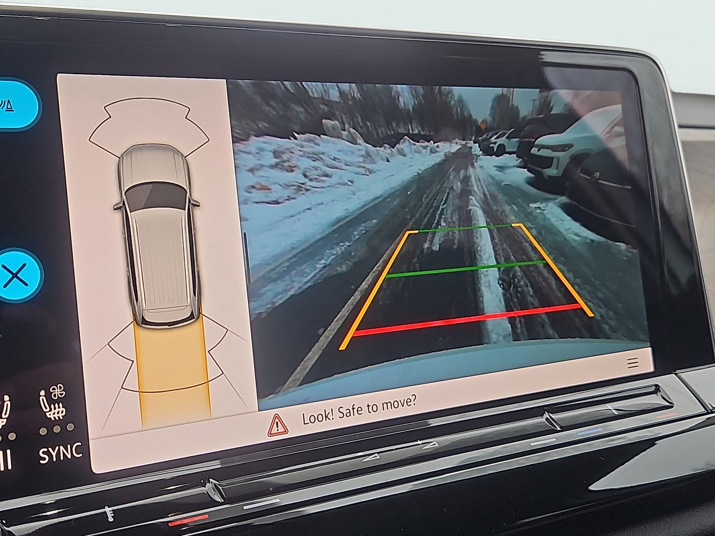 2026 Volkswagen Atlas SE w/Tech - Photo 8