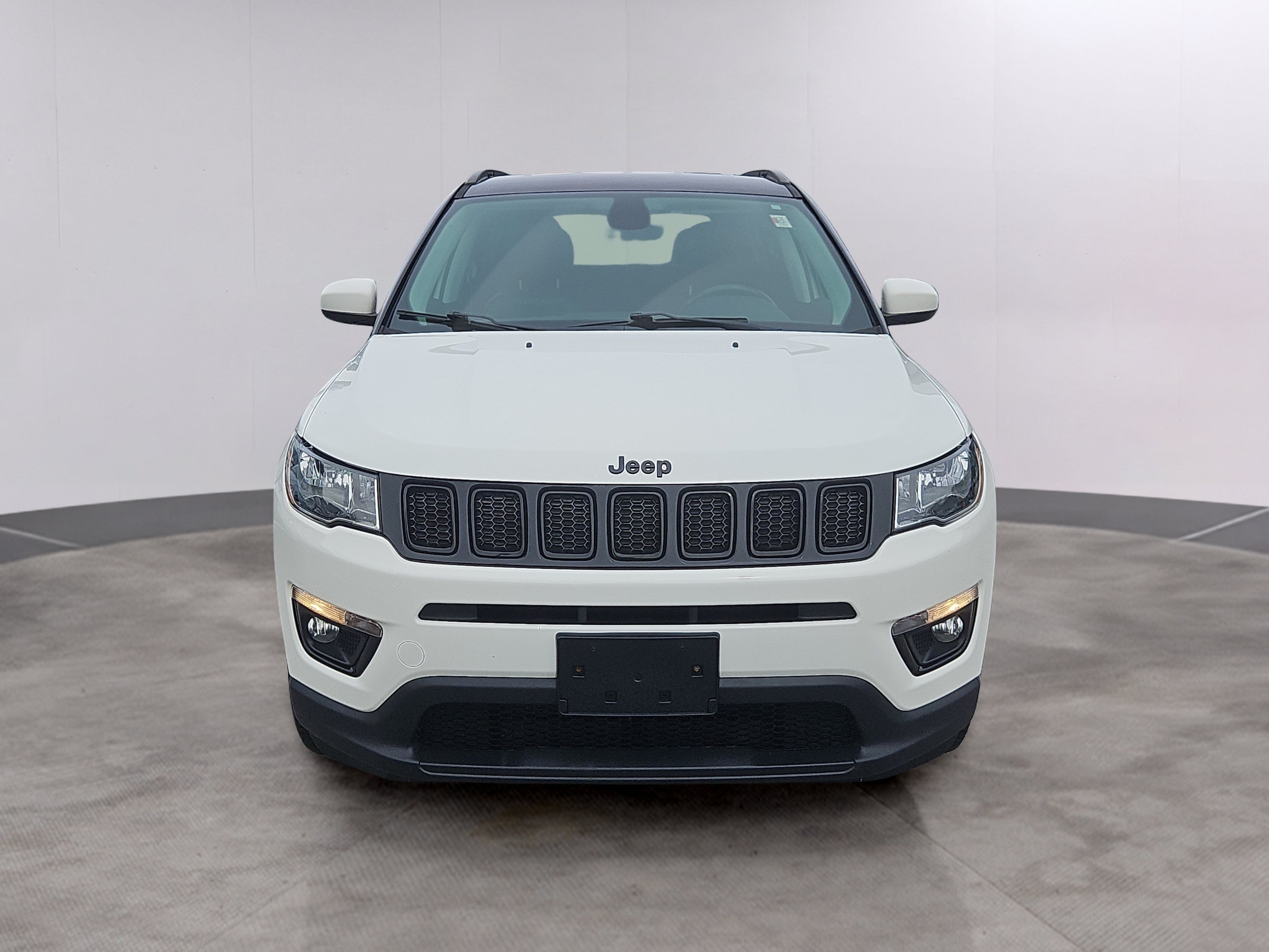 Used 2018 Jeep Compass Altitude with VIN 3C4NJDBB2JT313306 for sale in Lowell, MA