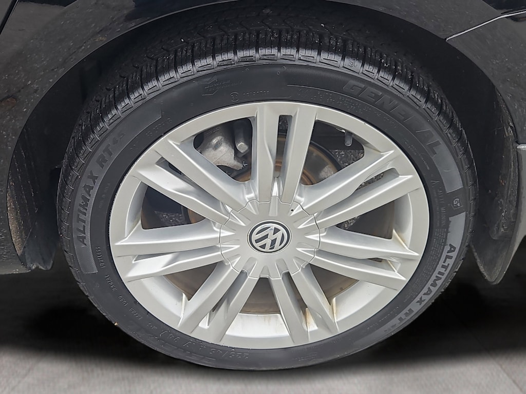 Used 2015 Volkswagen Golf Sportwagen TDI SE 4-Door WAGON