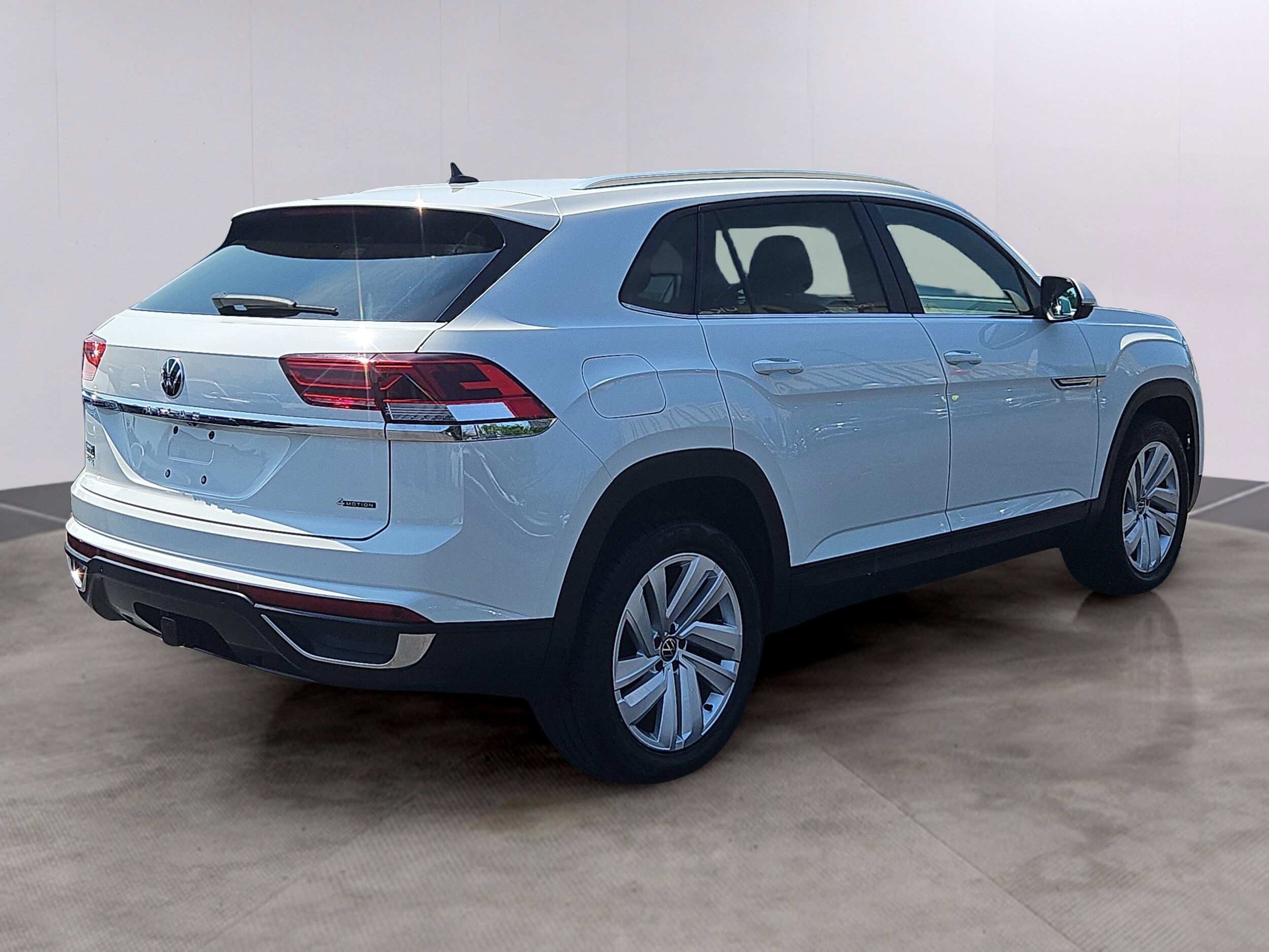 2023 Volkswagen Atlas V6 SE Technology photo 2