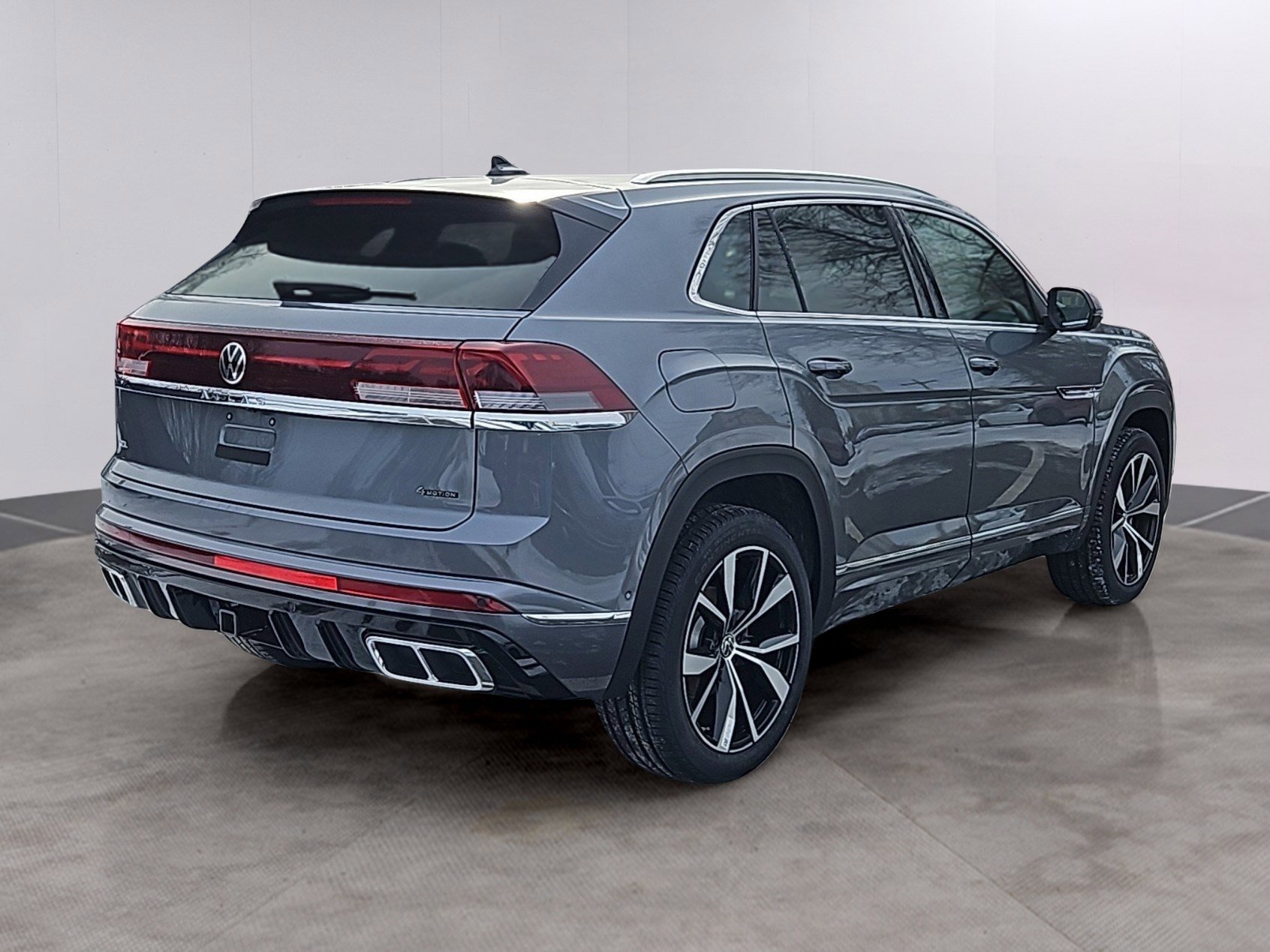 2025 Volkswagen Atlas Cross Sport SEL Premium R-Line photo 2