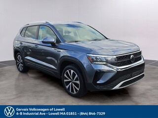 Picture of a  2022 Volkswagen Taos 1.5T SE 4MOTION WAGON For Sale In Lowell, MA