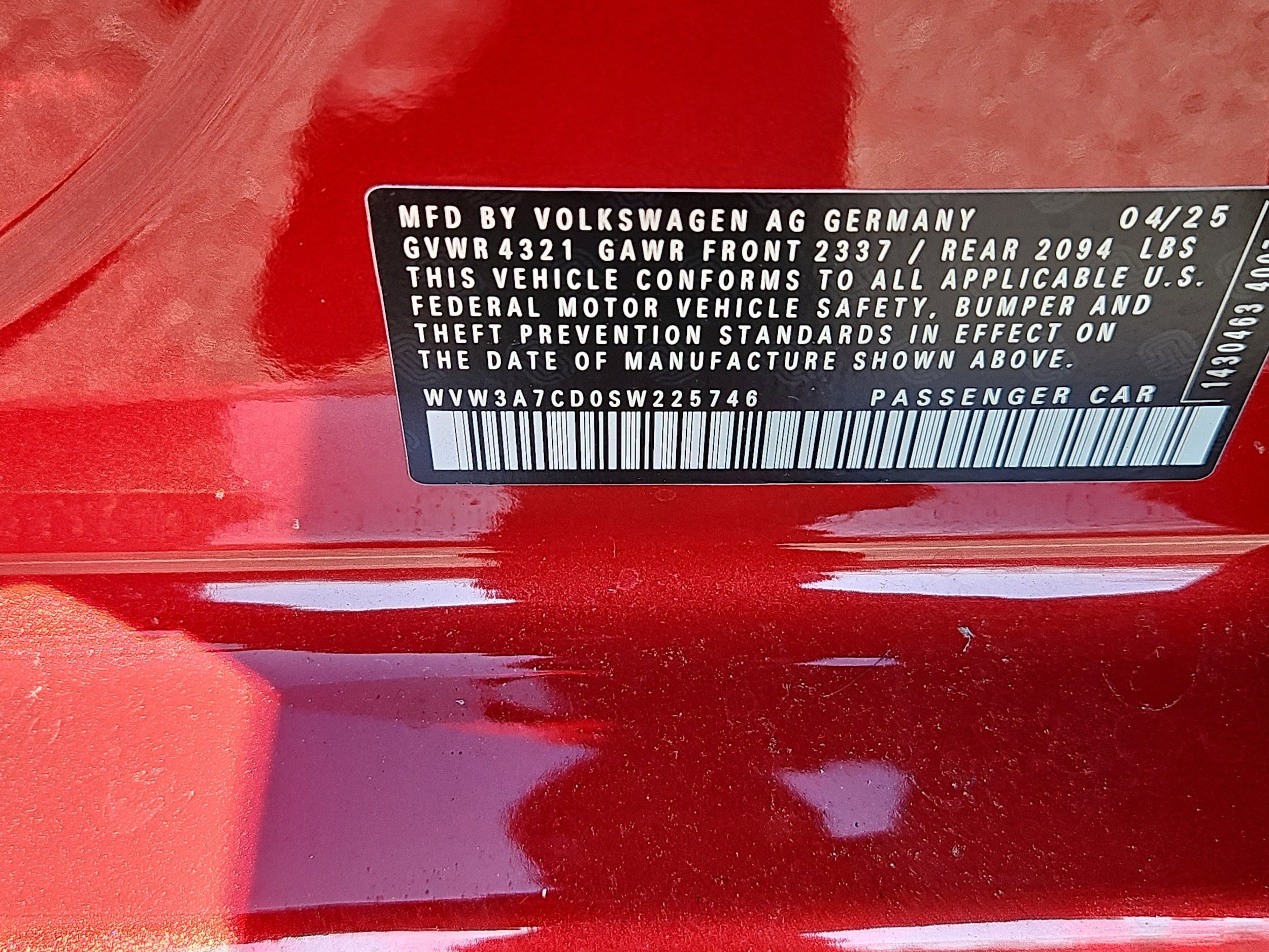 2025 Volkswagen Golf GTI SE - Photo 6