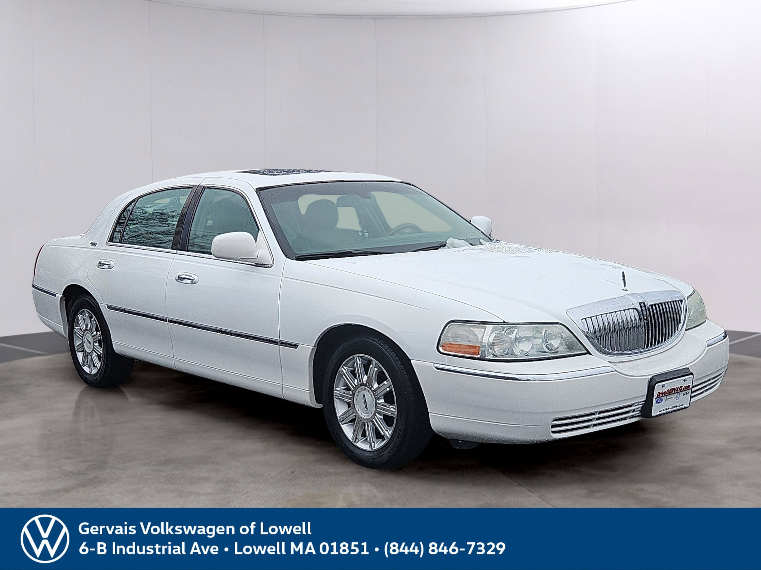 2007 Lincoln Town Car Signature Limited