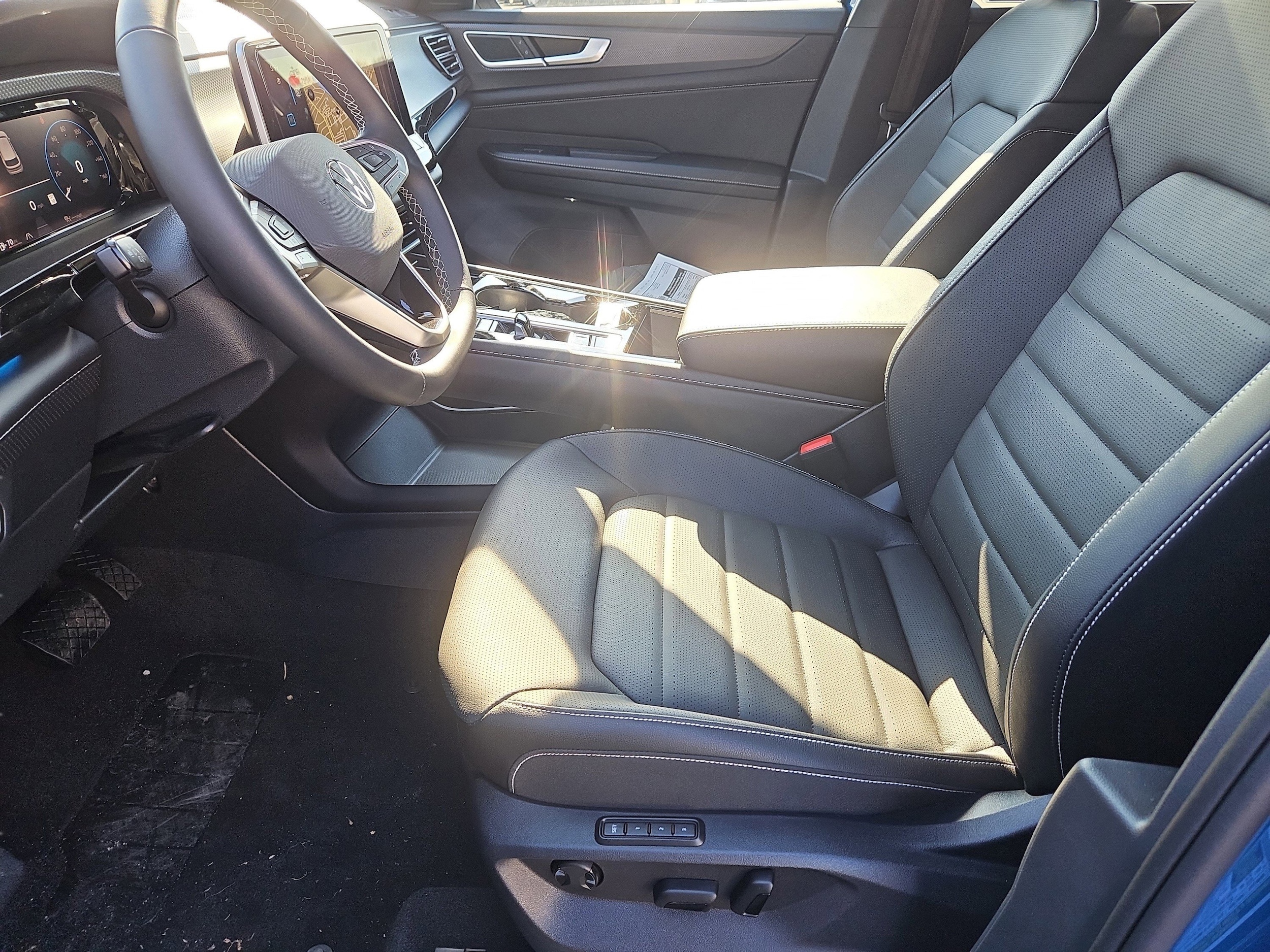 2026 Volkswagen Atlas Cross Sport SEL - Photo 22