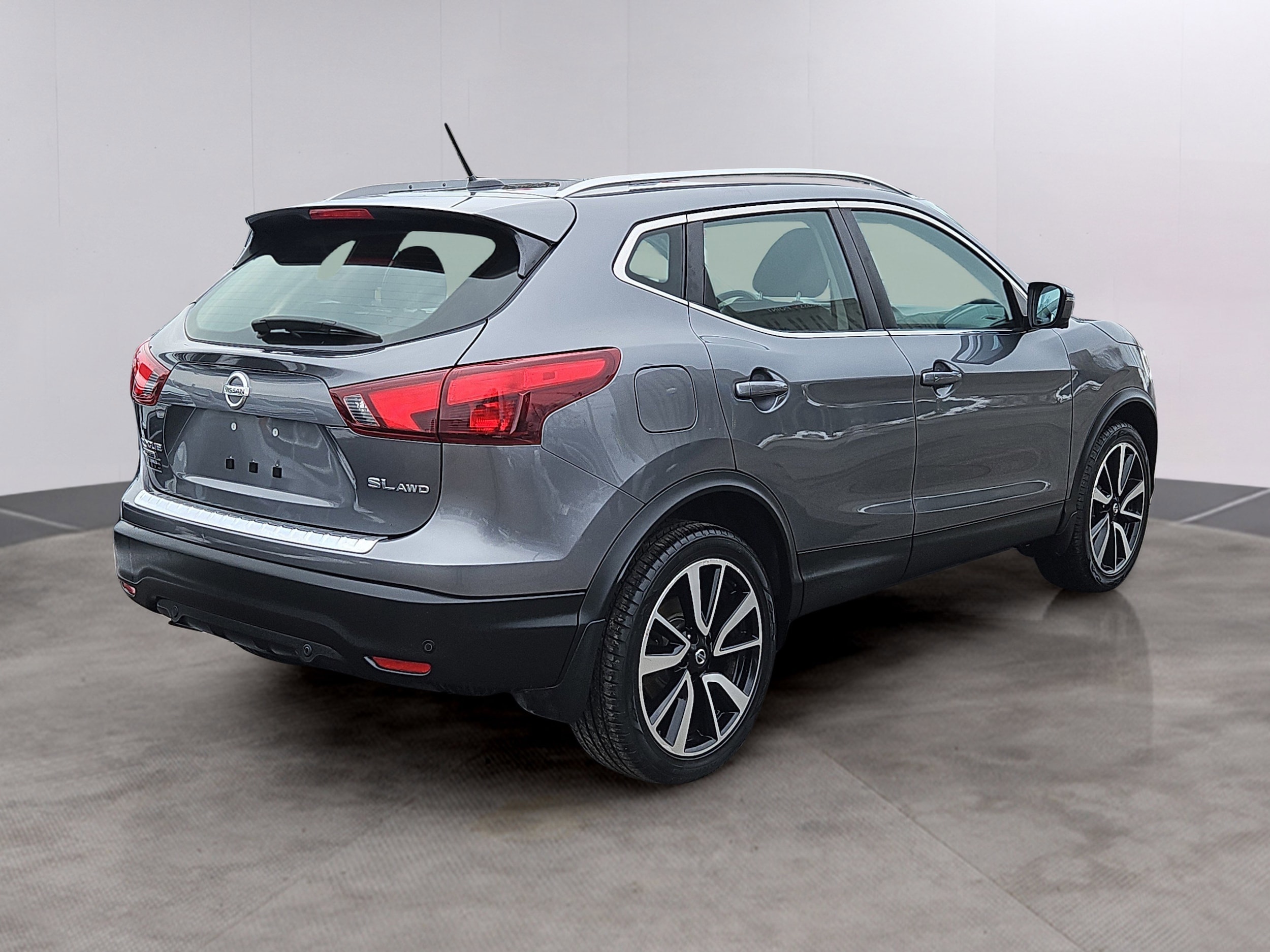 Used 2019 Nissan Rogue Sport SL with VIN JN1BJ1CR8KW622466 for sale in Lowell, MA