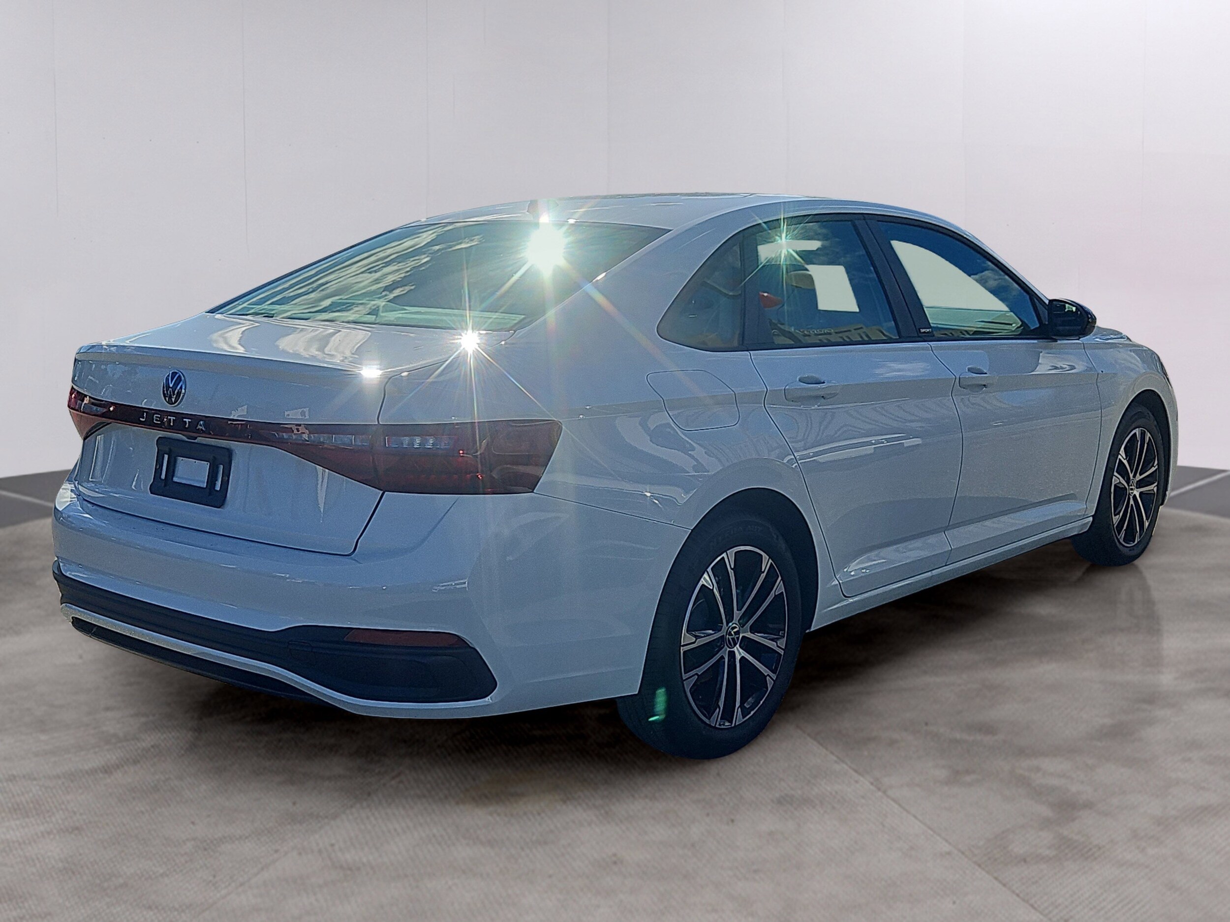 2025 Volkswagen Jetta 1.5T Sport photo 2