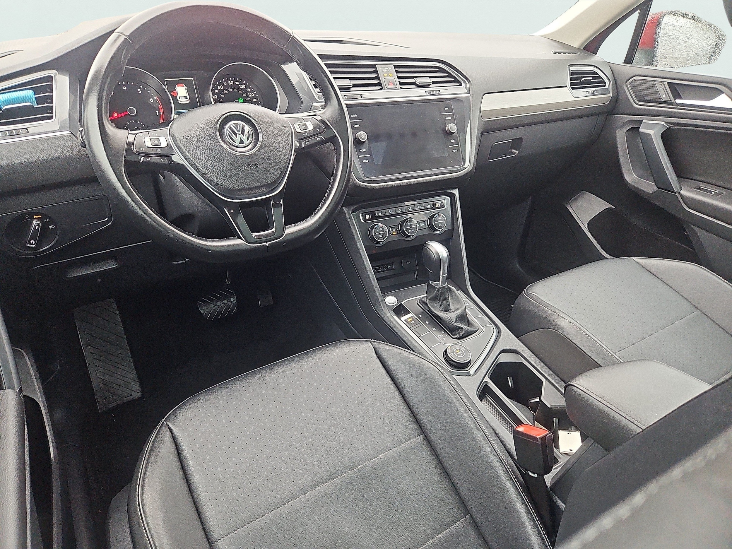 Used 2019 Volkswagen Tiguan SE with VIN 3VV2B7AX1KM018595 for sale in Lowell, MA