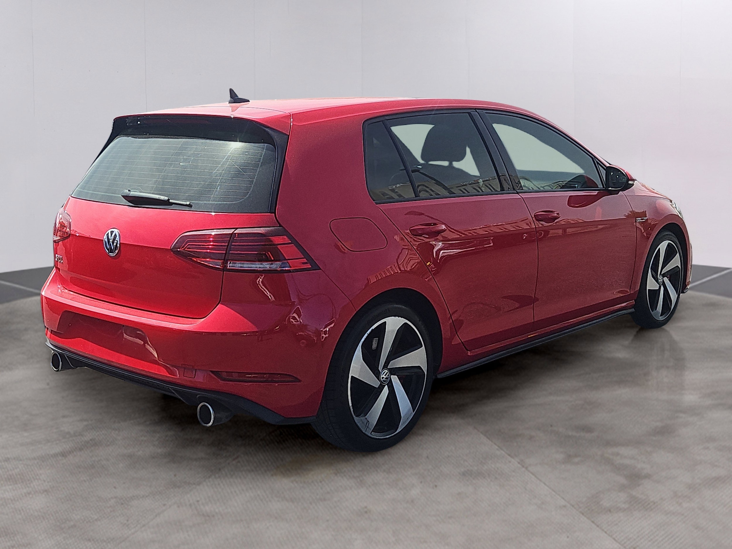 Used 2020 Volkswagen Golf GTI SE with VIN 3VW6T7AU7LM005030 for sale in Lowell, MA