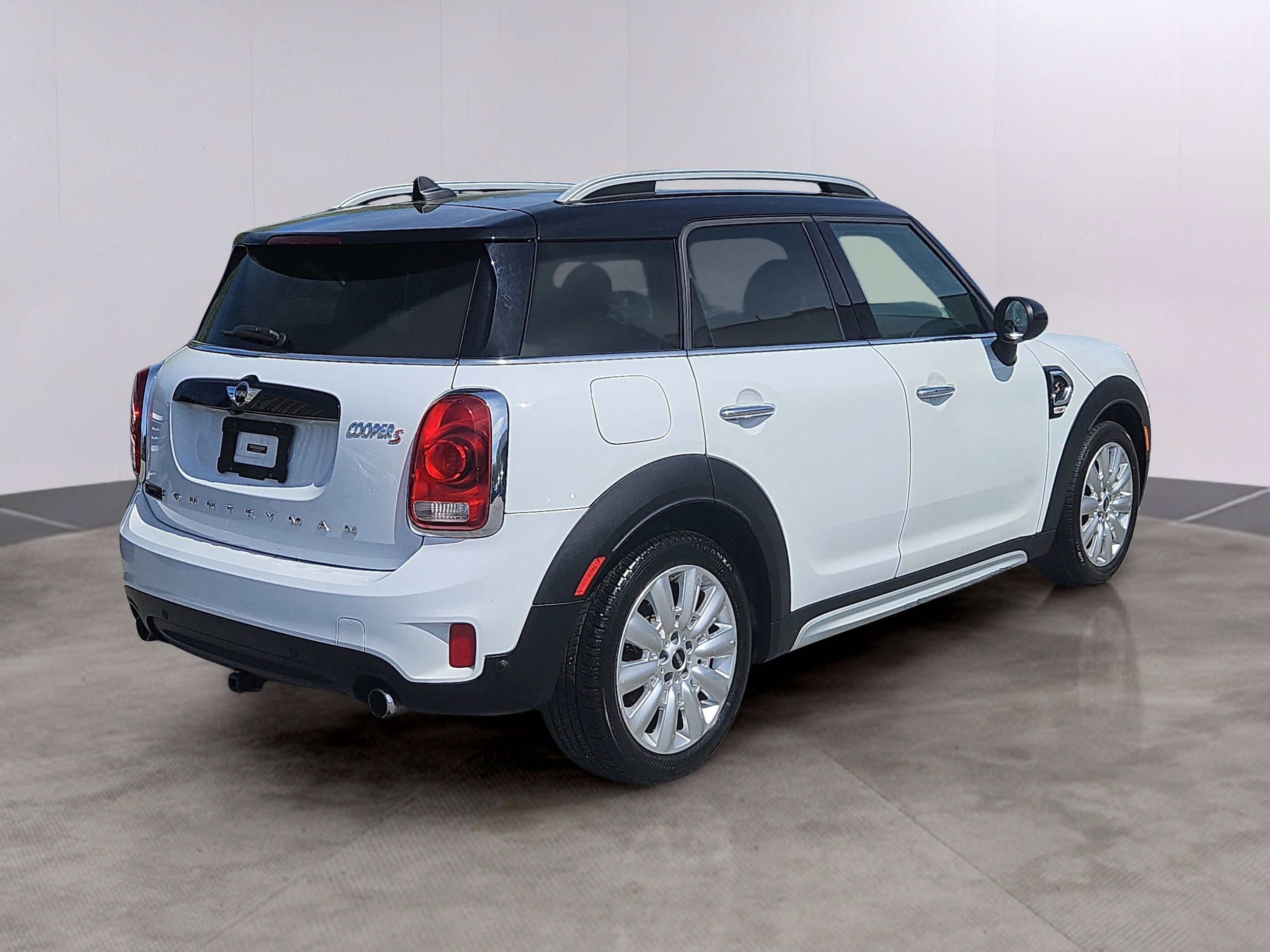 Used 2018 MINI Countryman S with VIN WMZYT3C39J3D99298 for sale in Lowell, MA