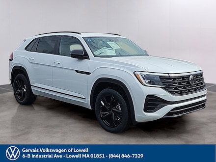 2025 Volkswagen Atlas Cross Sport 2.0T SEL R-Line Black SUV
