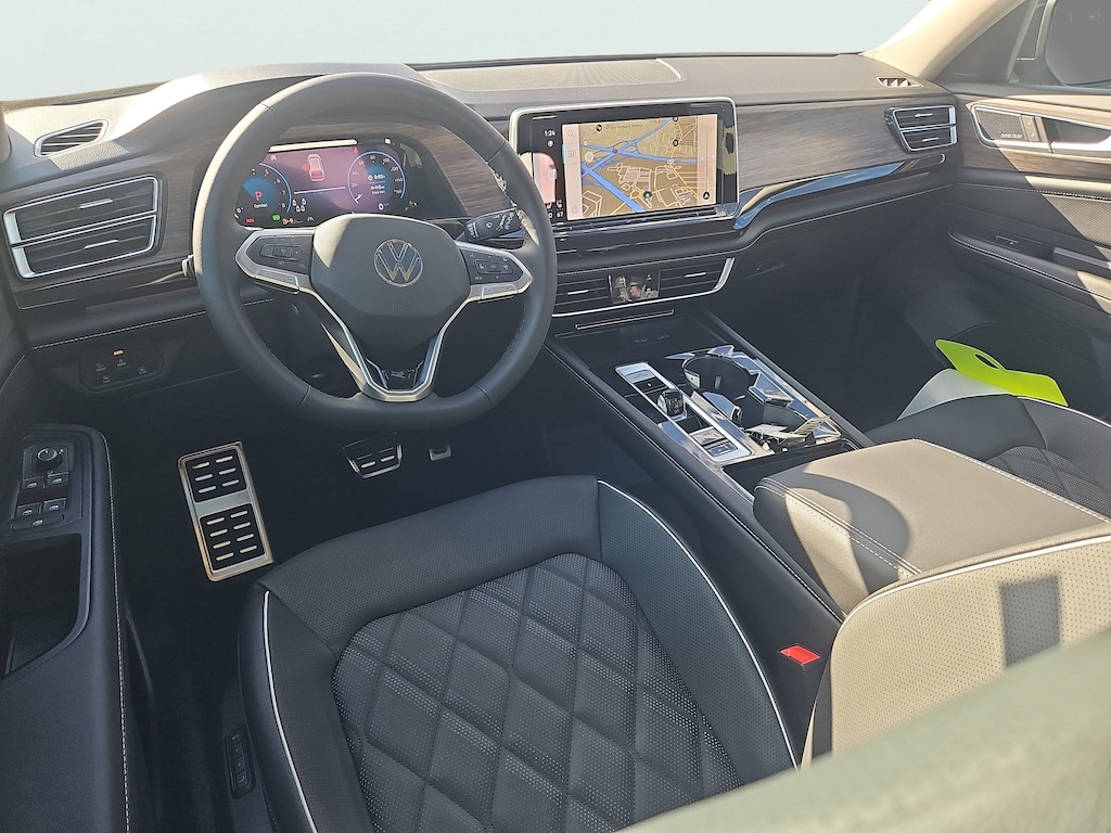 New 2026 Volkswagen Atlas 2.0T SEL Premium R-Line SUV