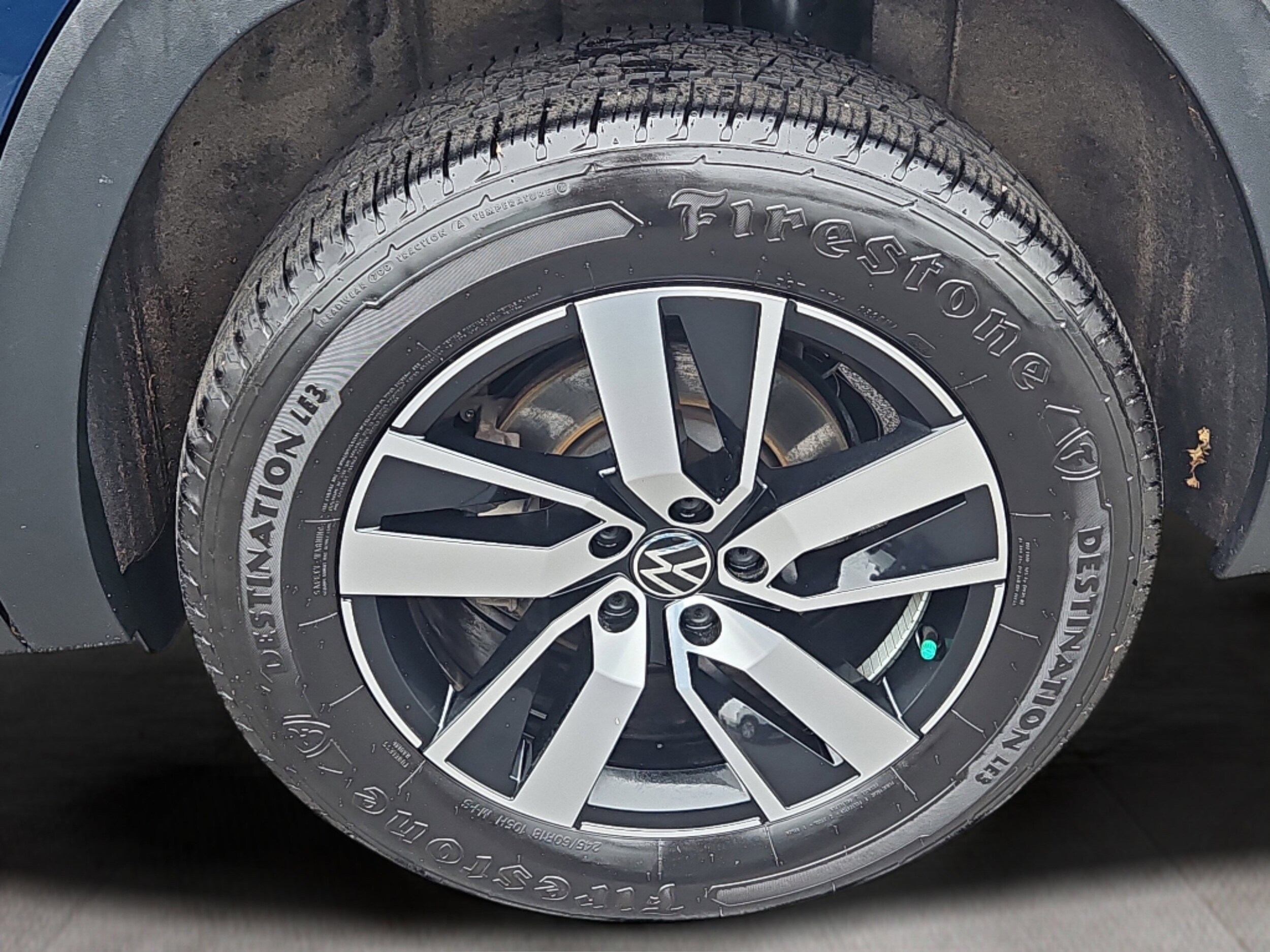 2022 Volkswagen Atlas SE photo 4