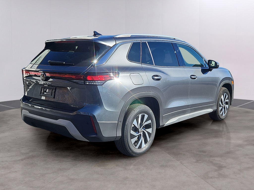 New 2025 Volkswagen Tiguan 2.0T S SUV