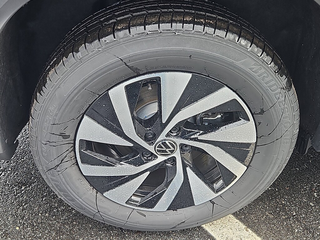 New 2025 Volkswagen Tiguan 2.0T S SUV