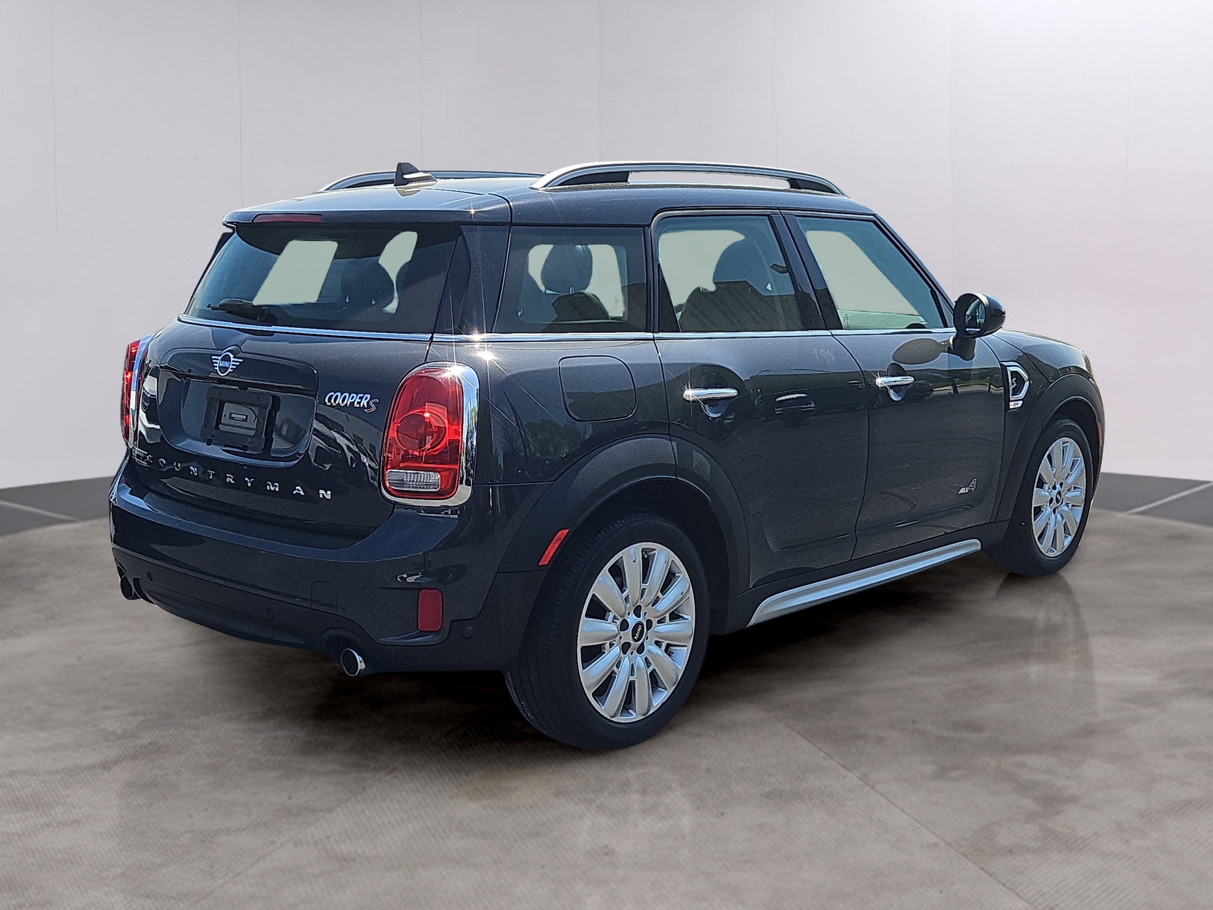 Used 2019 MINI Countryman S with VIN WMZYT5C56K3J87759 for sale in Lowell, MA