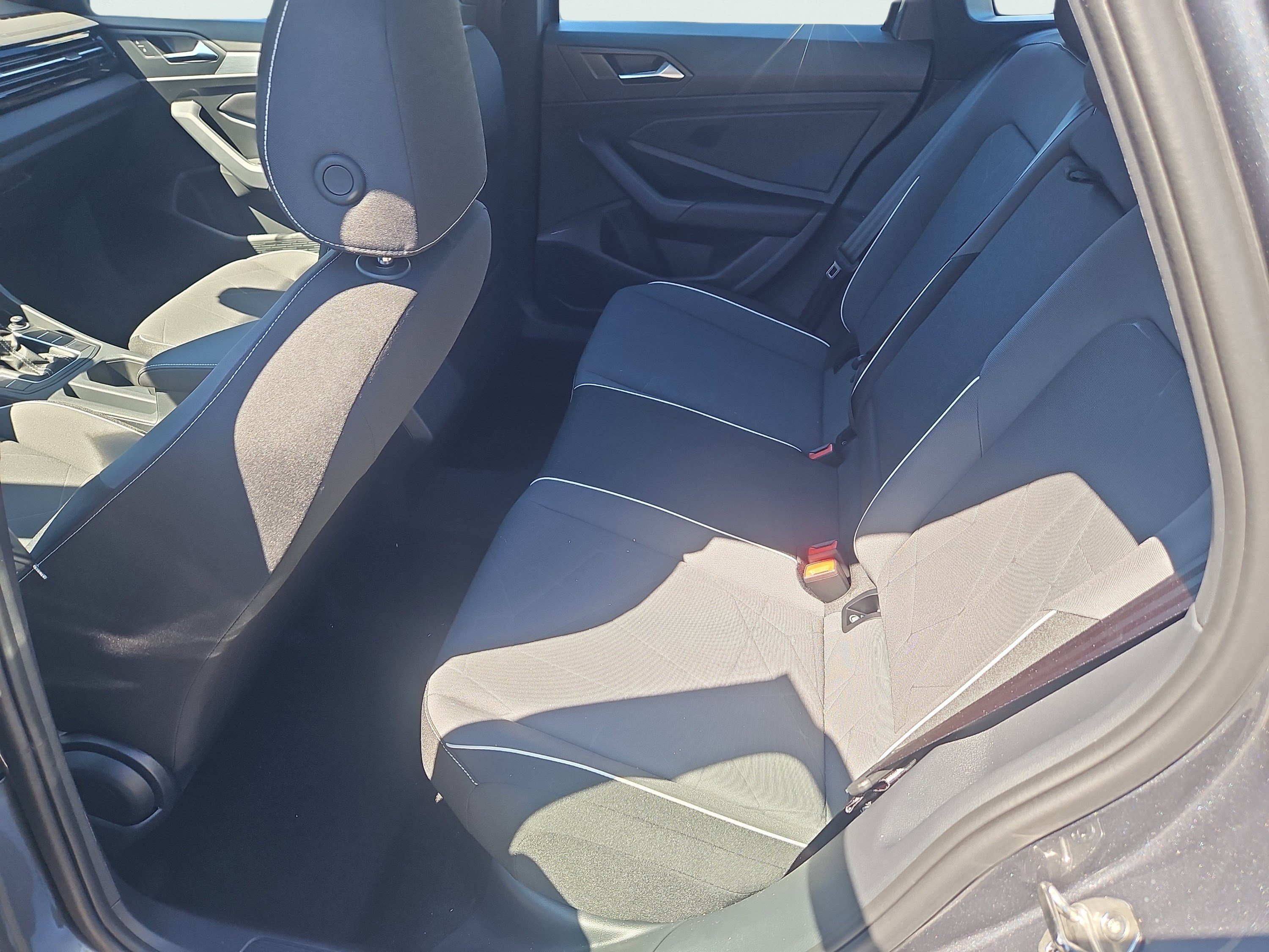 2026 Volkswagen Jetta Sport - Photo 16